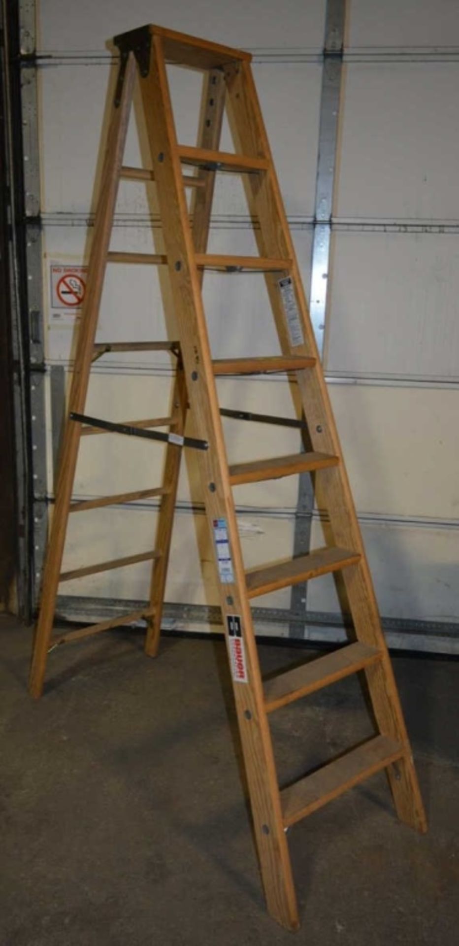 Bauer 10108 Type IA 8-Foot Wood Step Ladder