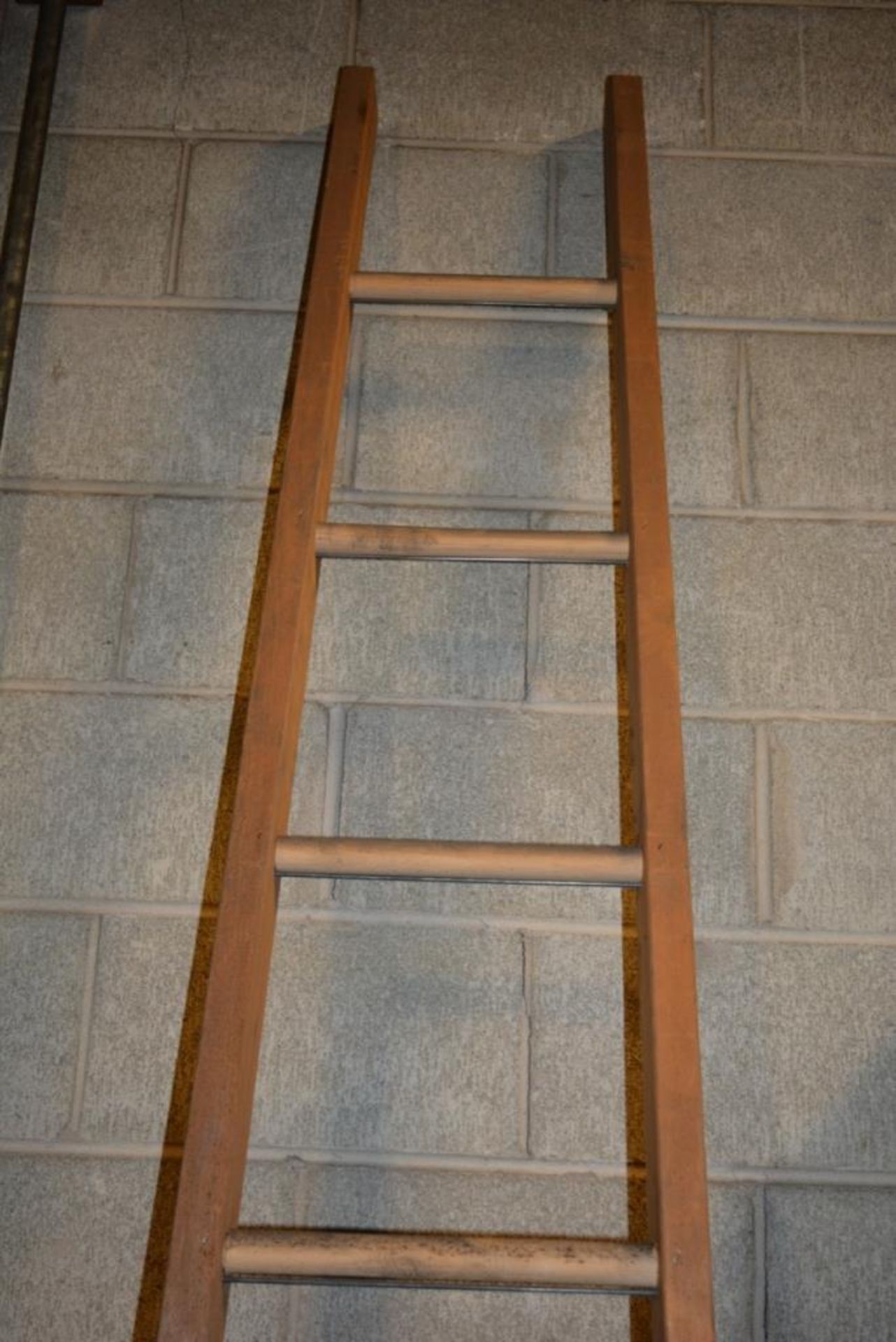 John Berg 10' Wood Straight Ladder - Image 4 of 5