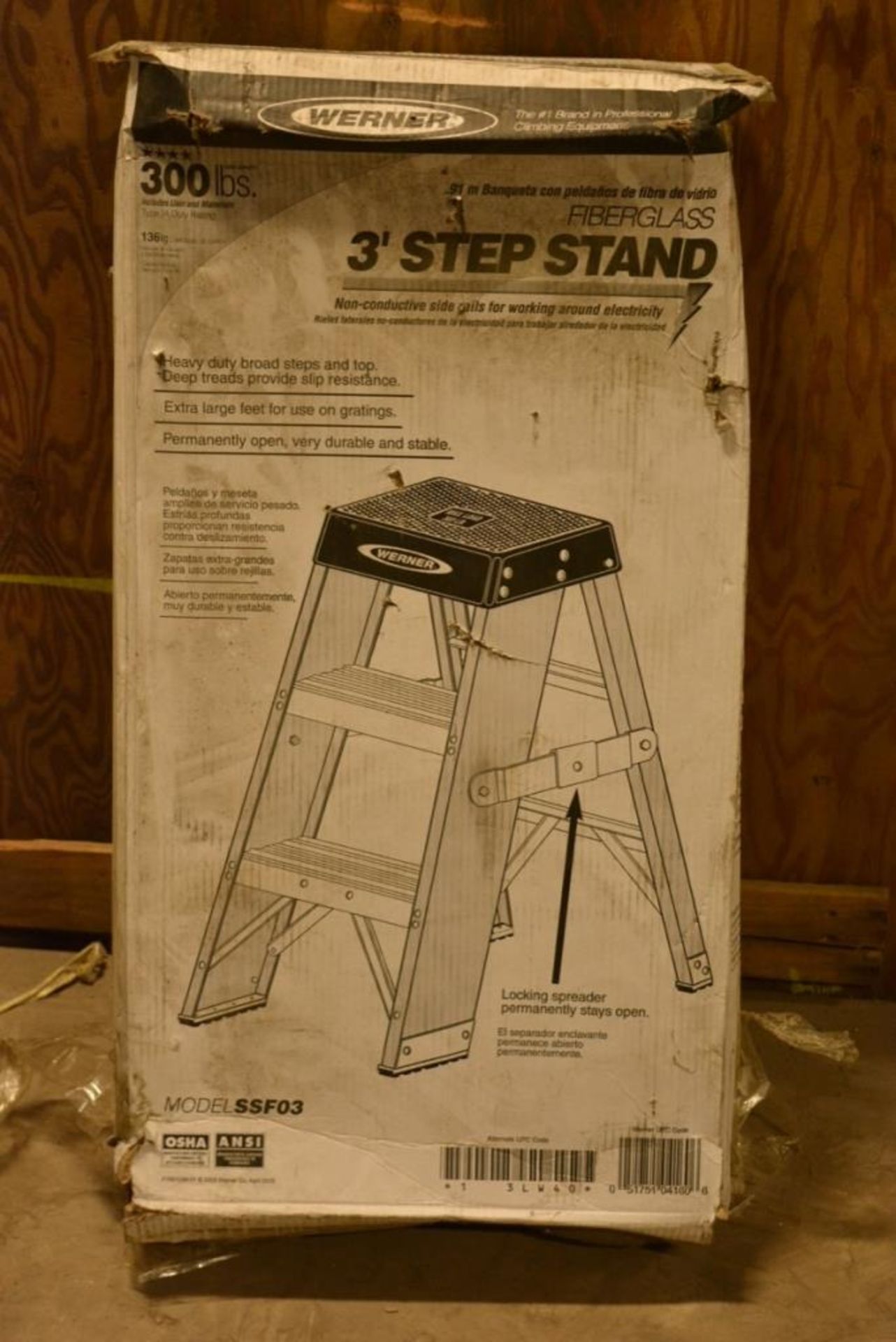 Werner #SSF03 3' Fiberglass Step Ladder