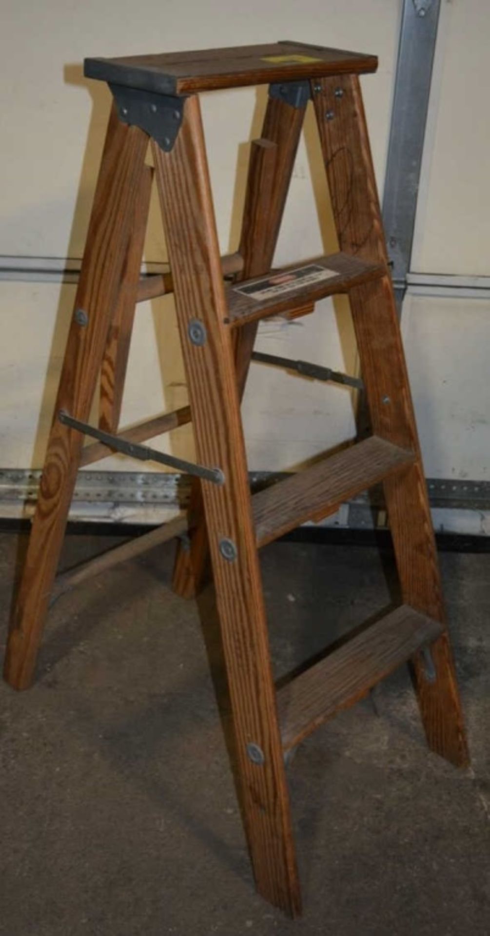 Berg's Special Type I 4-Foot Wood Step Ladder