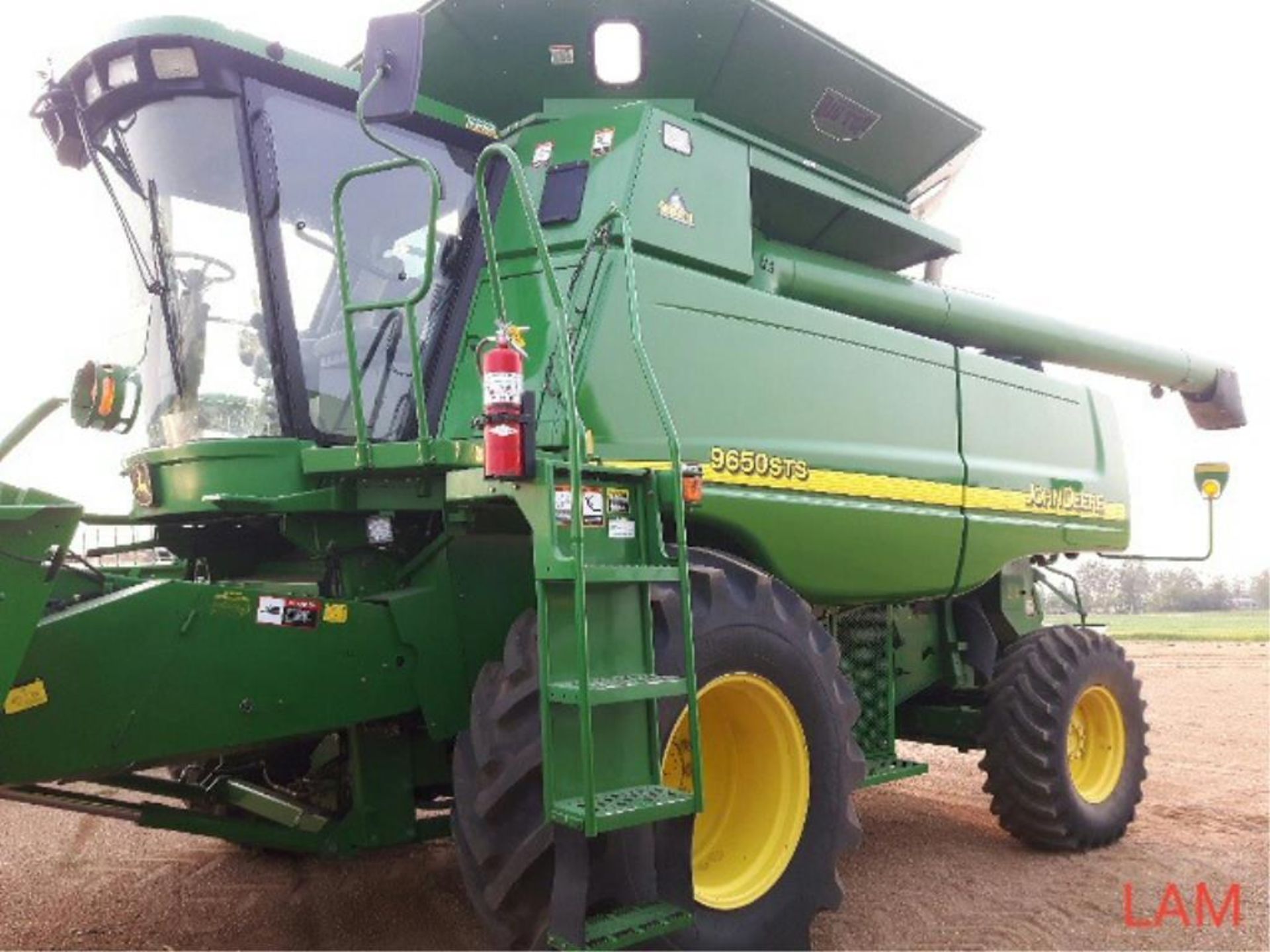 2002 9650 STS JD Combine sn H09650S967101 3537eng hrs, 2740 thres hrs, 290hp, 30.5L-32 fr, 18.4-26