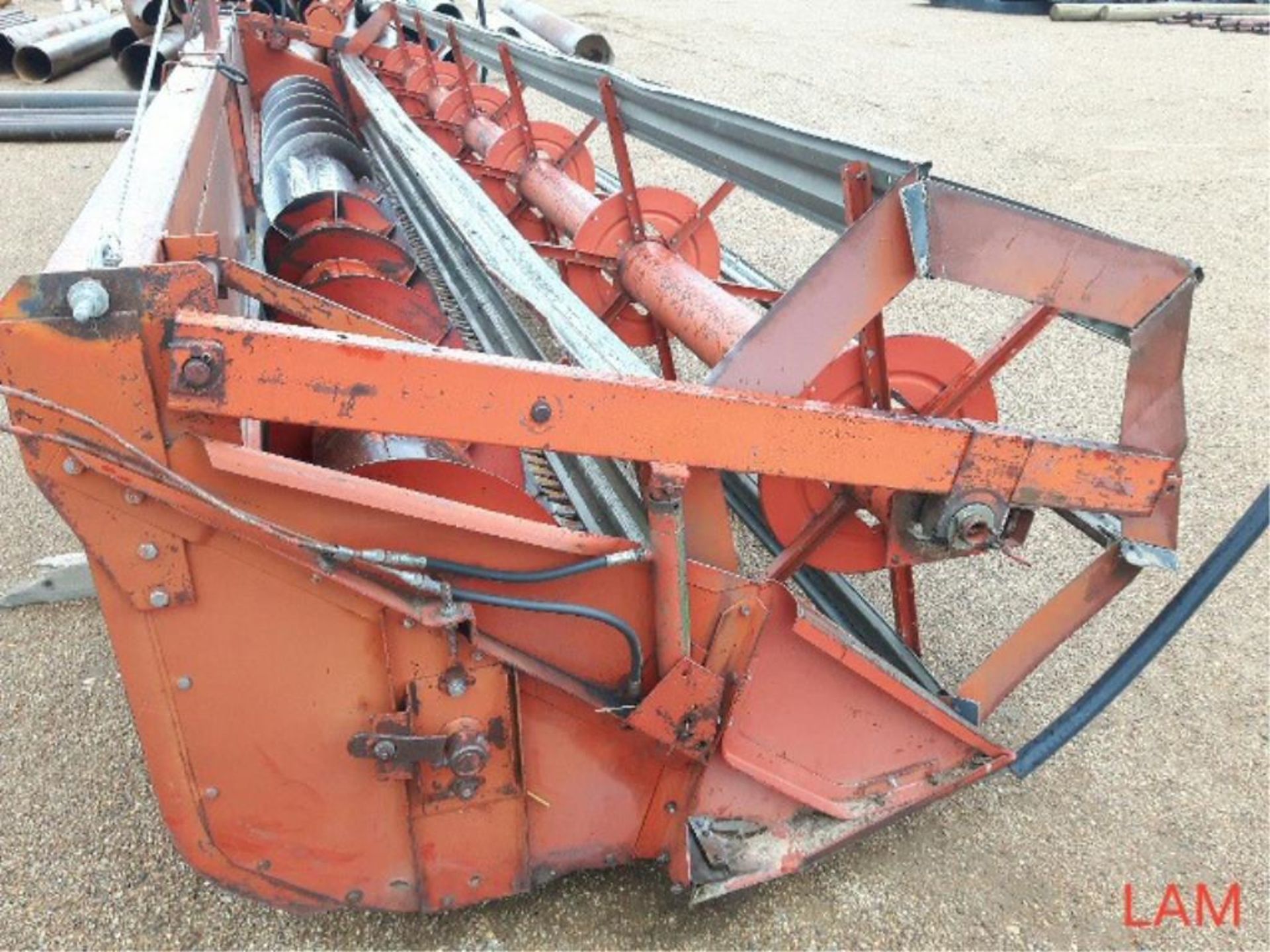 22 FT Str Cut Header to fit 8900 White Combine - Image 2 of 5