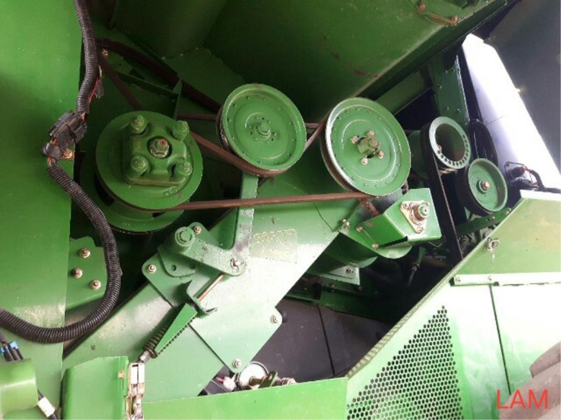 2001 STS 9650 JD Combine sn H09650S692245 3763 eng hrs, 3000 sep hrs, 800/65 R32 fr, 1.4-26 rr, c/ - Image 9 of 30