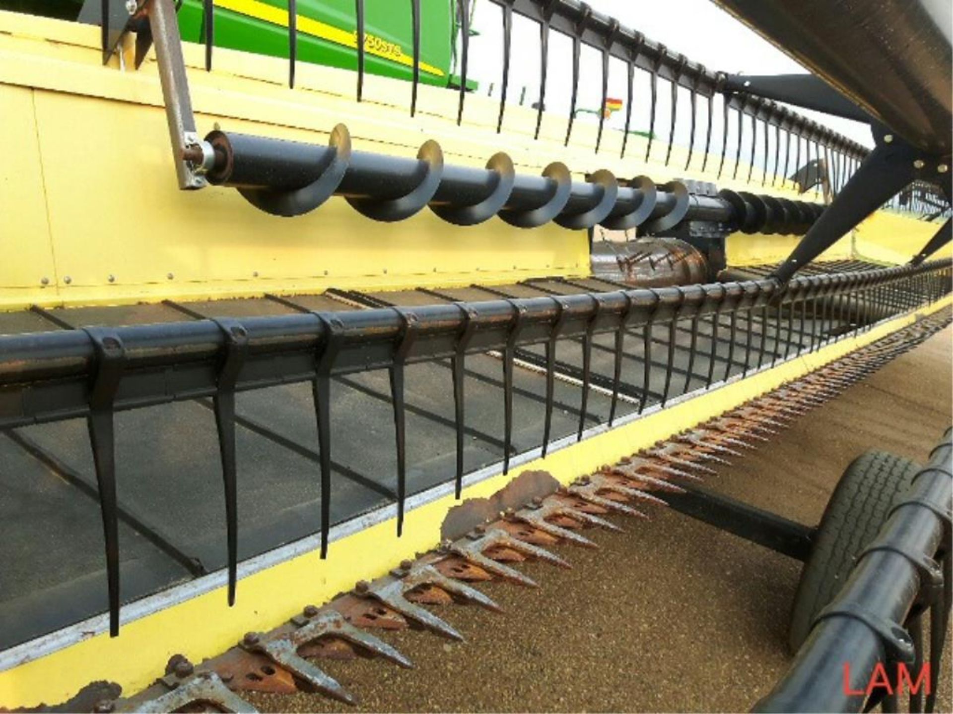 SP 30 Honey Bee 30 FT Straight Cut Header sn L 14 430010677, Factory Transport - Image 10 of 11