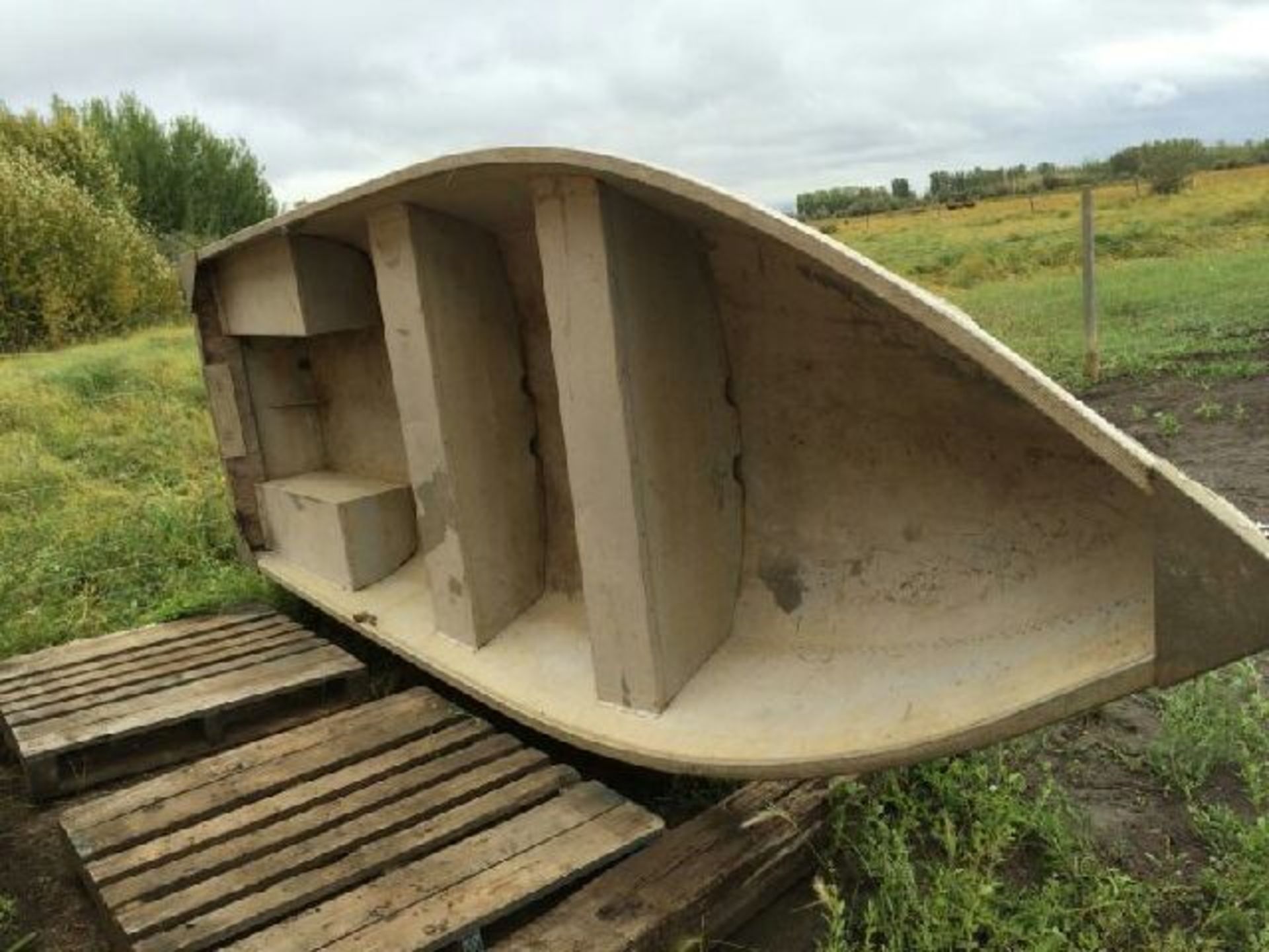 13FT Misty River Aluminum Boat 56in wide, 18in deep, c/w Oars Selling On-Choice