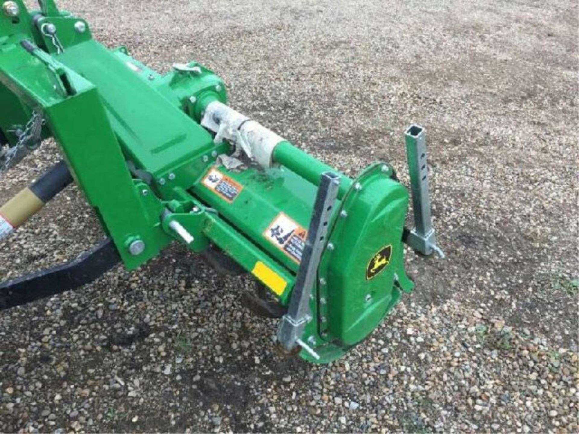 JD 655 3ph Rototiller