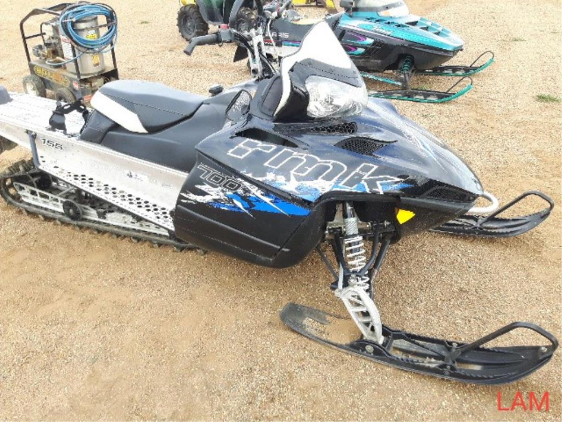 2009 700 RMK Polaris Snowmobile