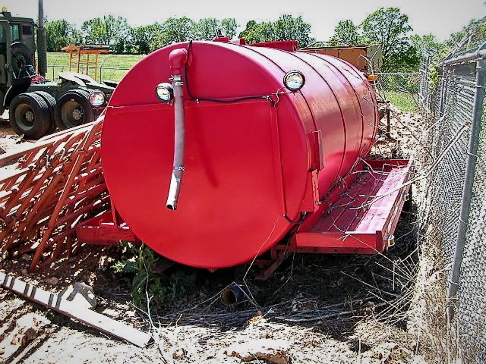 1500 Gallon FIRE ENGINE Red Truck Bed Tank with Fire Hose Connections