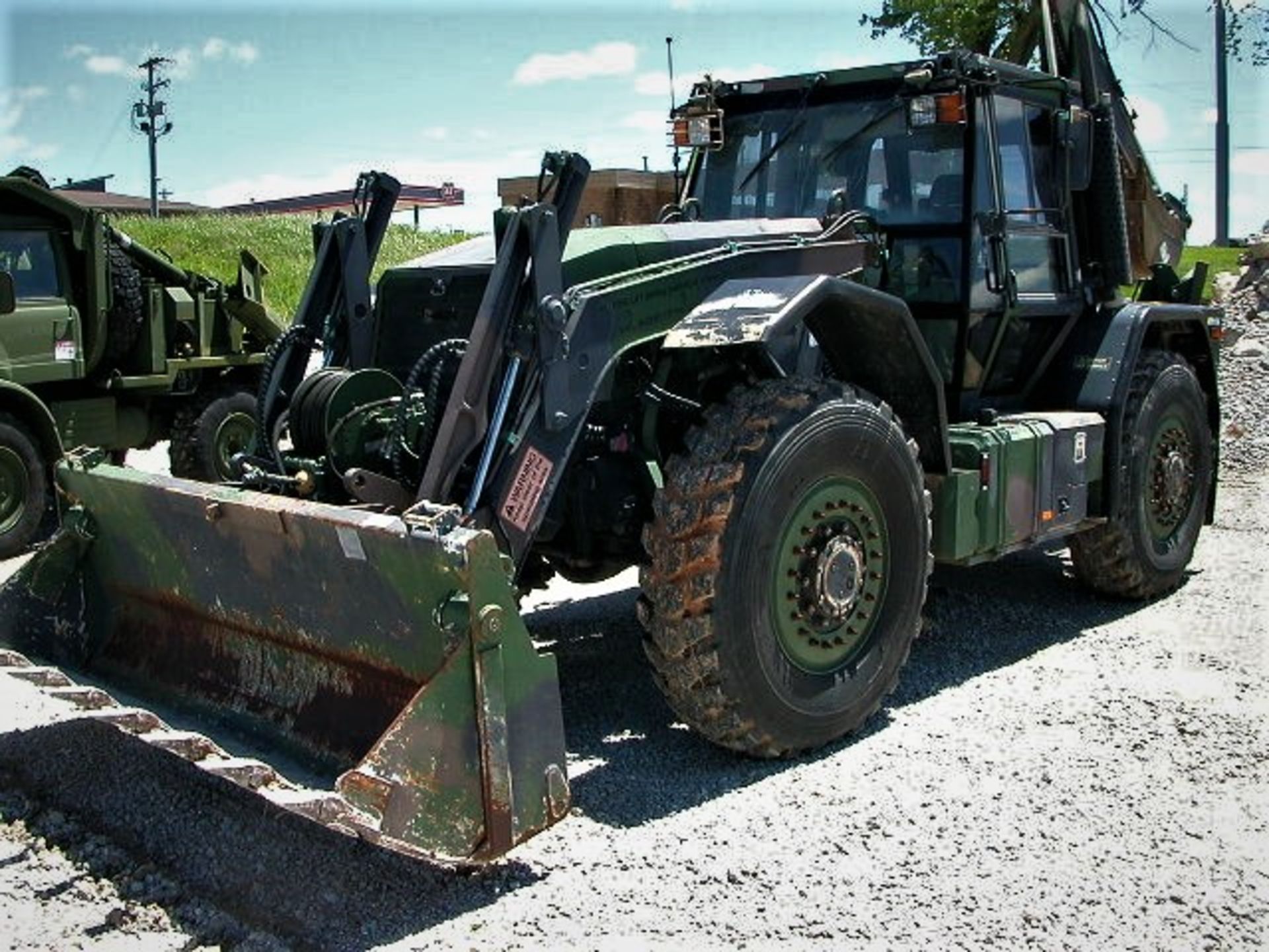 IHMEE - Military High Mobility Engineering Vehicle/Excavator - (3124 Miles) - Excellent Condition!