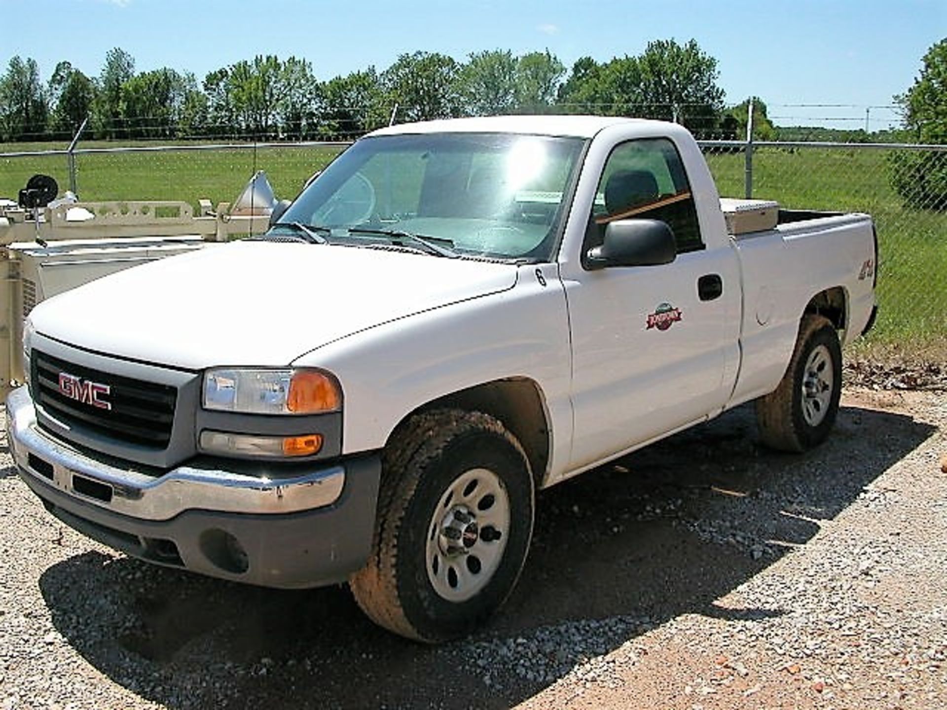 2006 GMC 4x4 Pick Up Truck - With (96,130) Miles - Great Condition