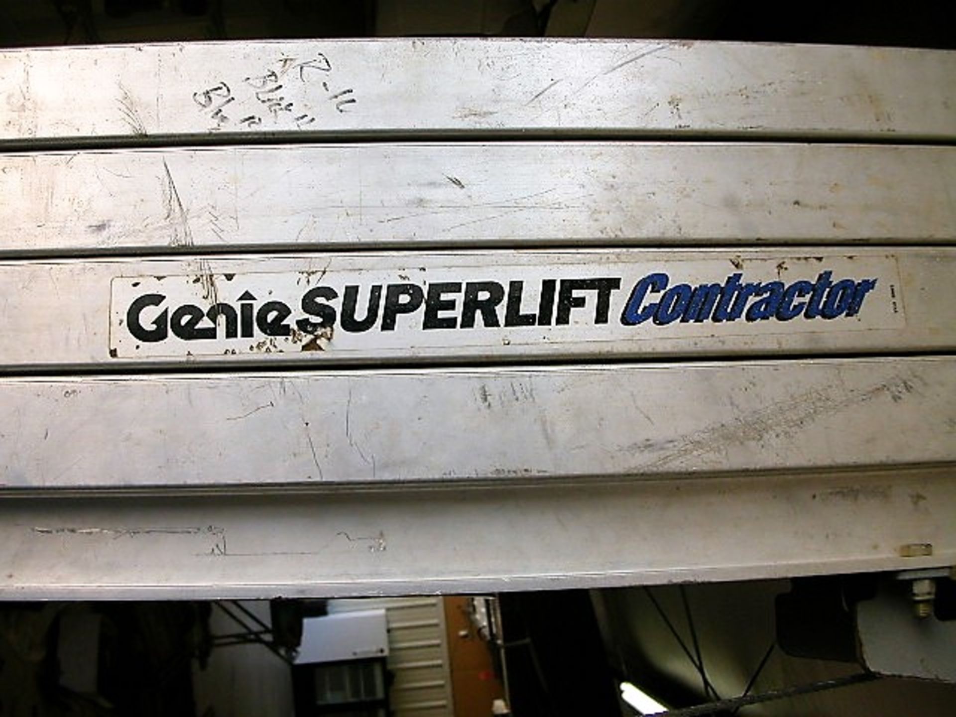 Genie Superlift Contractor Model SLC-24