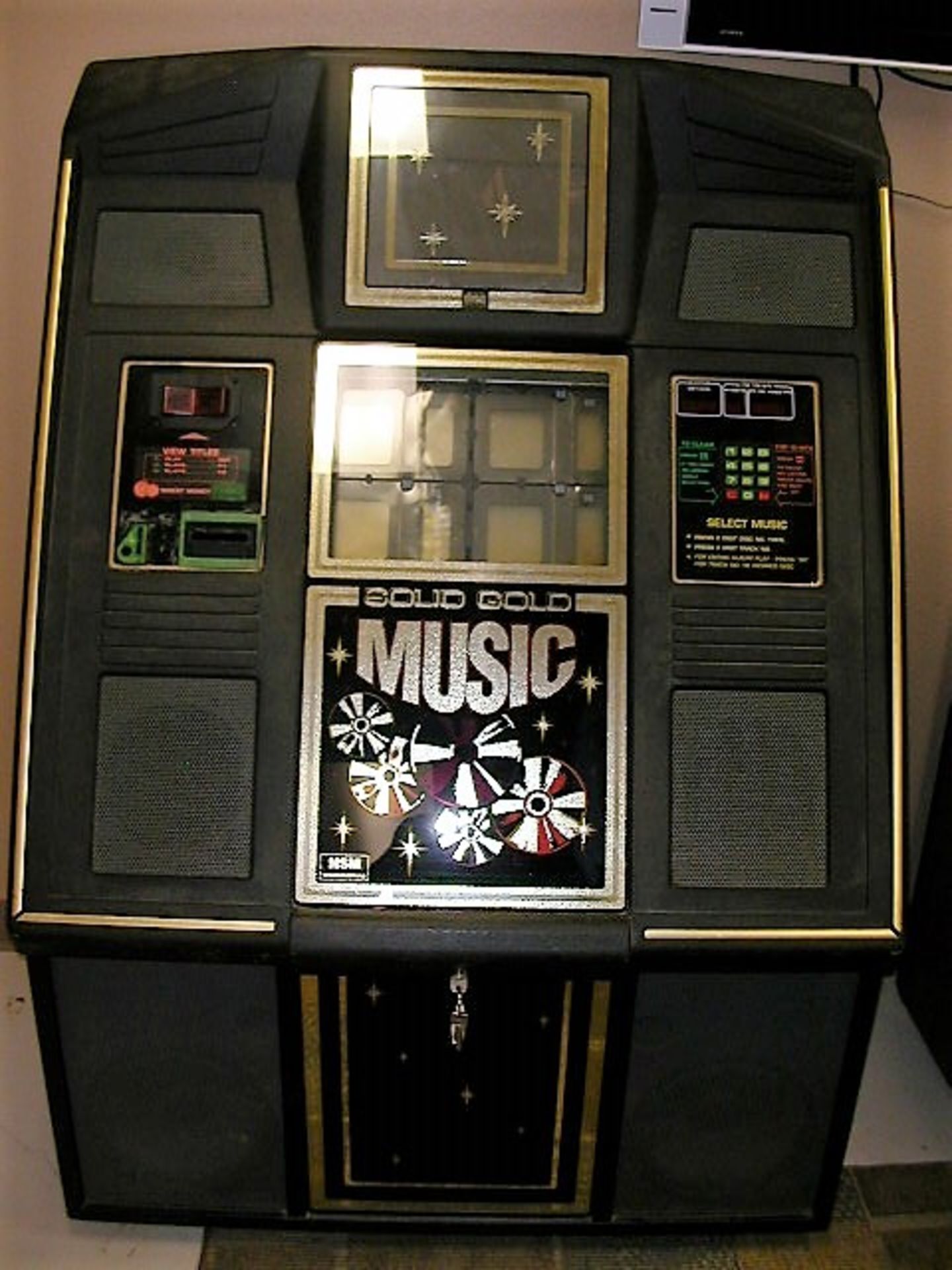 "Solid Gold Music" CD Coin Operated Juke Box
