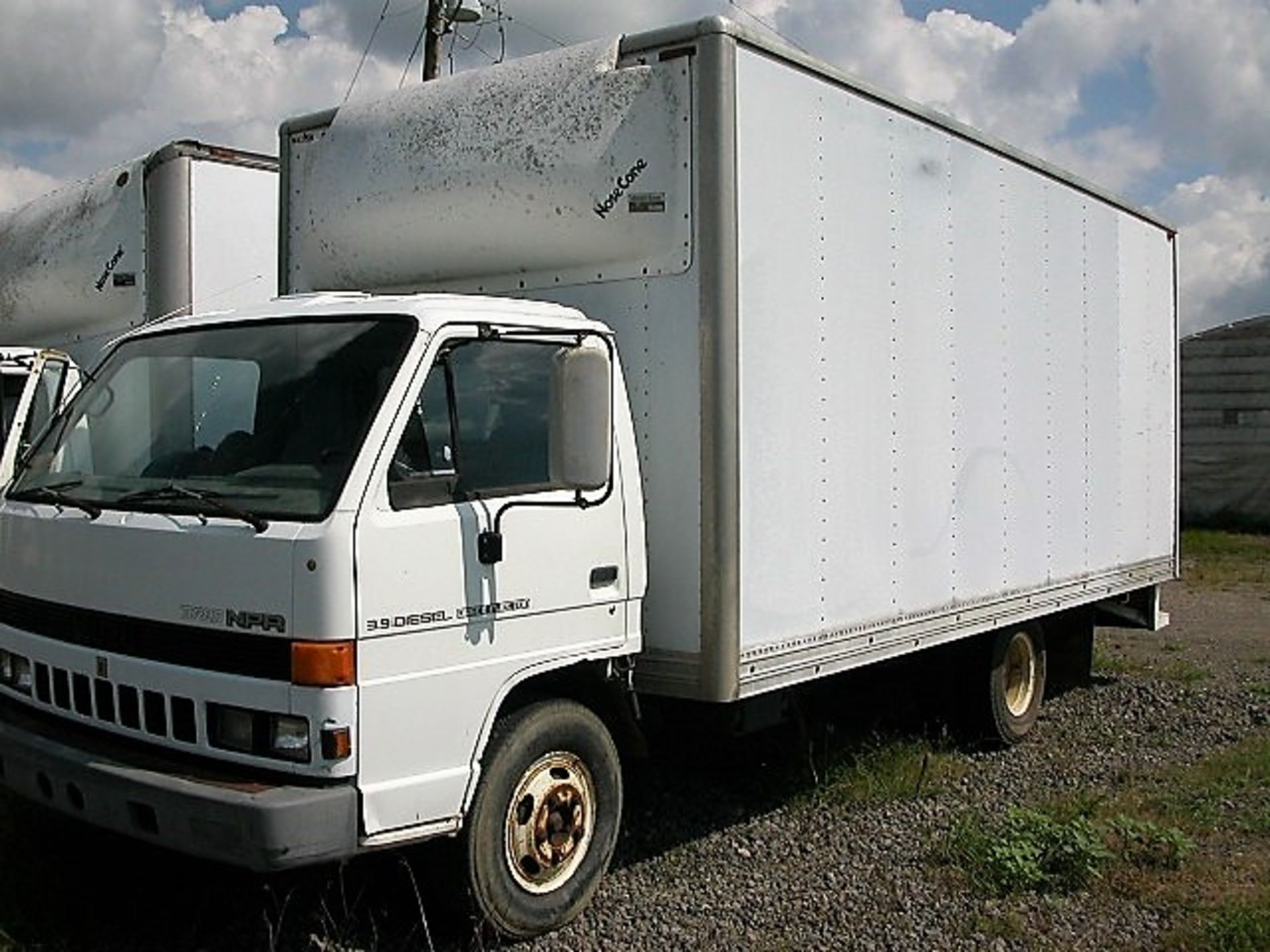 1986 Isuzu NPR Box Delivery Truck Last 6 of VIN (405054)
