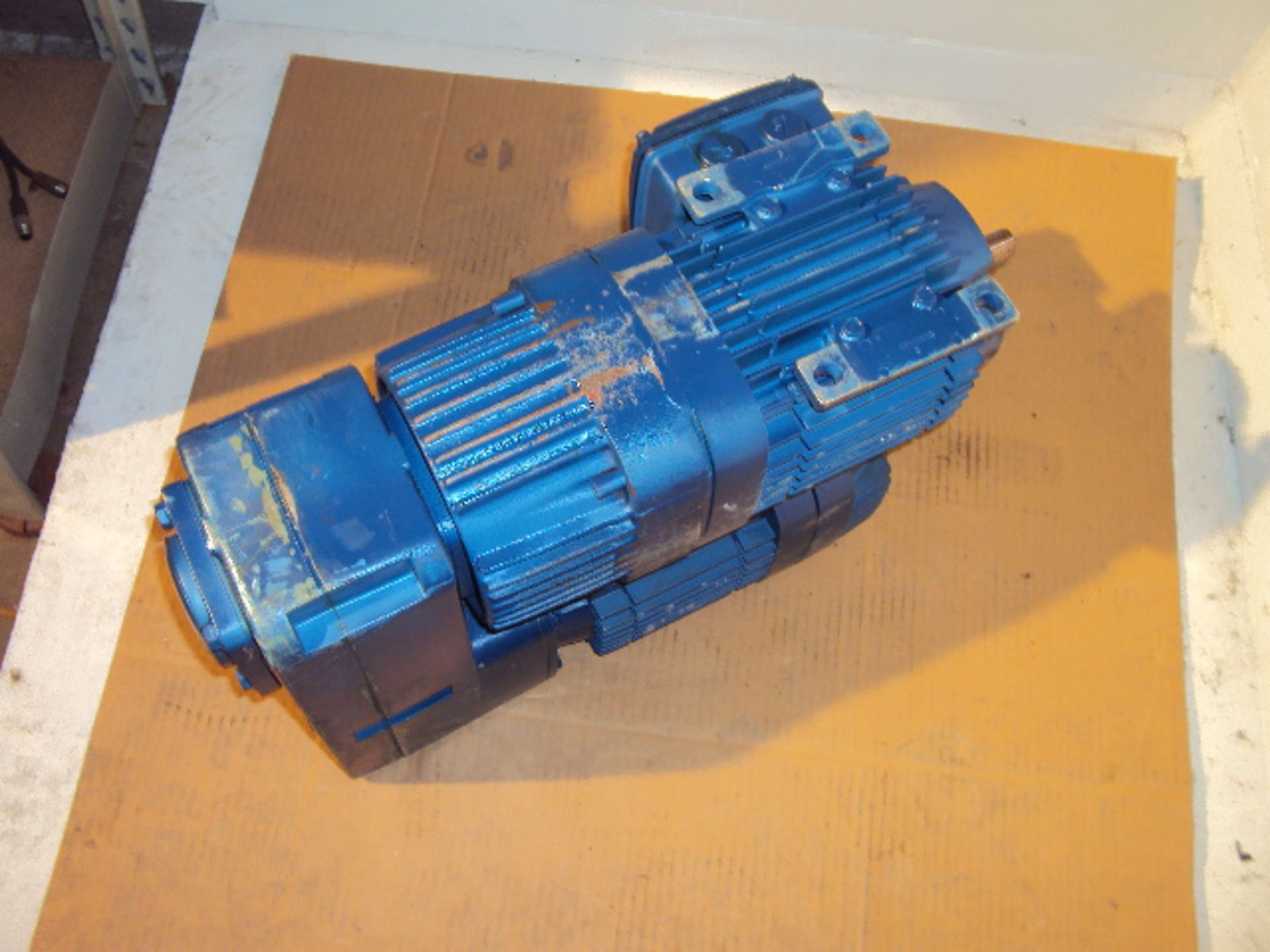 Mannesman Demag FG06-B3-U1-H0-F0 Crane Motor - Image 5 of 6
