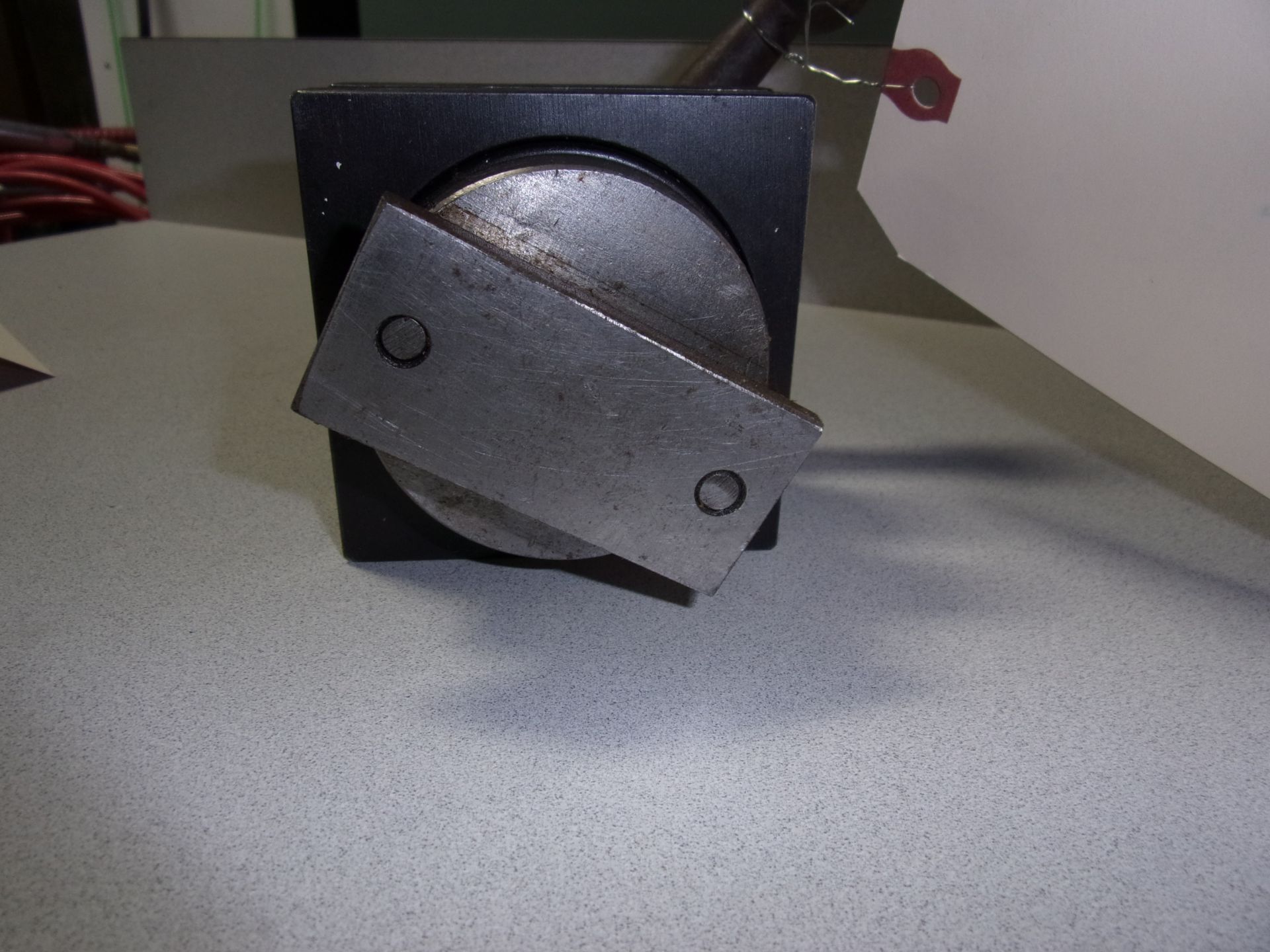 LATHE 4 WAY TOOL POST - Image 3 of 3