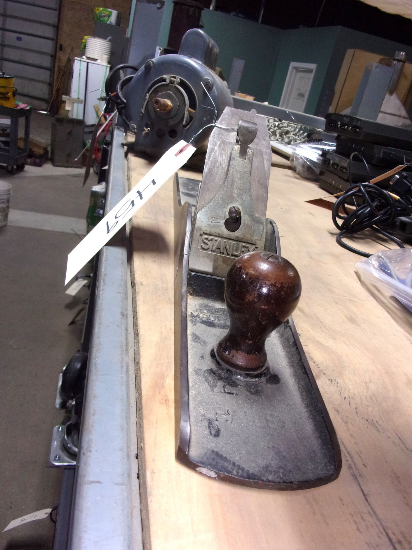 LARGE HAND PLANE, NEEDS REPAIR - Bild 3 aus 3