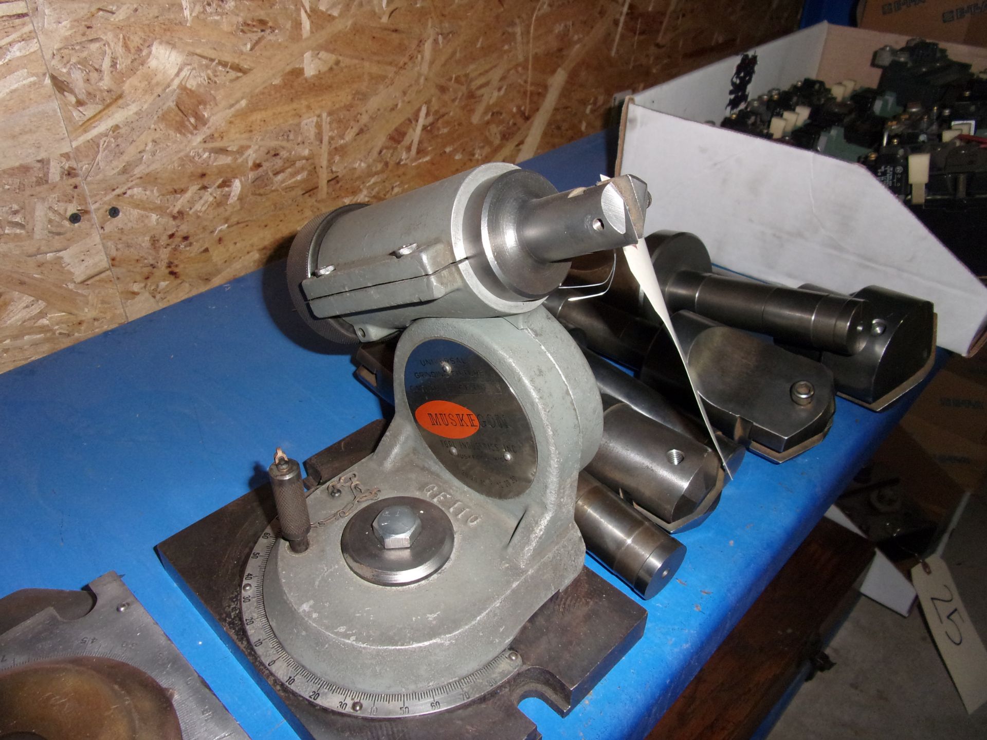 (2) SPADE BLADE GRINDING FIXTURES, (1) MADISON, (1) MUSKEGON WITH HOLDERS - Image 3 of 4
