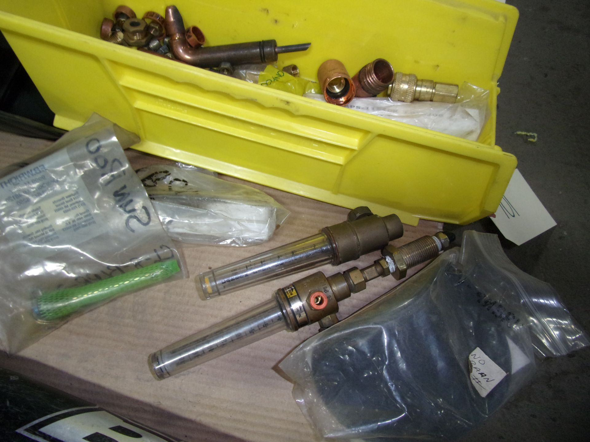 LOT OF WELDING AND CUTTING ACCESSORIES - Image 3 of 4