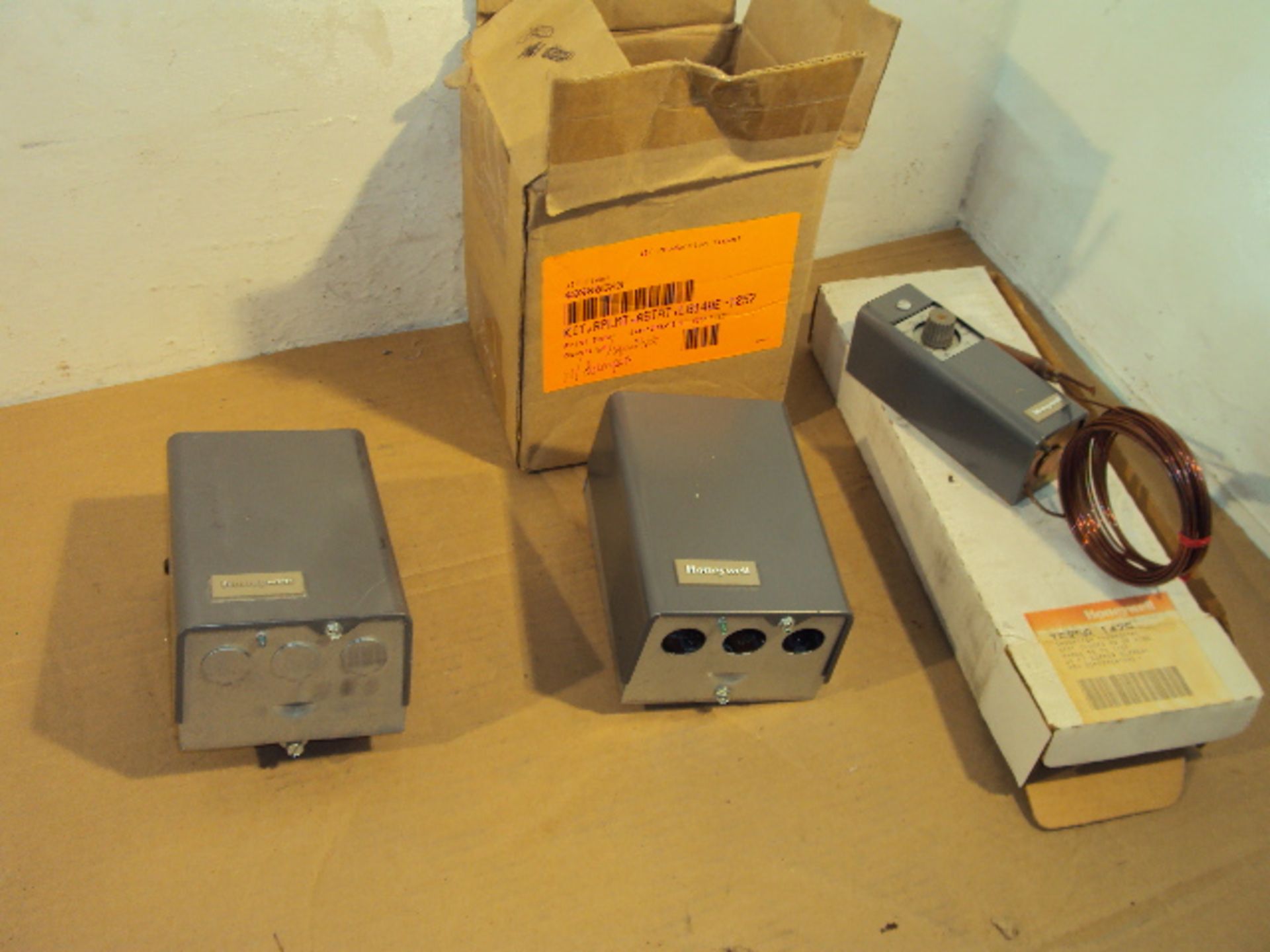 (3) Assorted Honeywell Aquastat Controllers as a lot