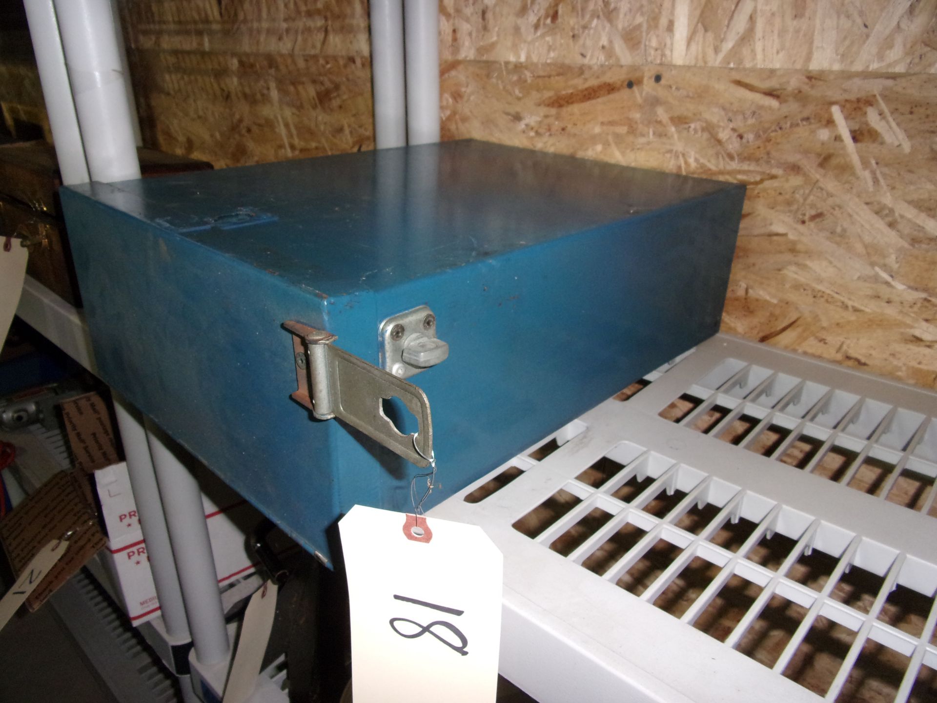 STEEL BOX, LOCKABLE, W 14-1/2 X D 7 X H 19-1/2 - Image 2 of 3