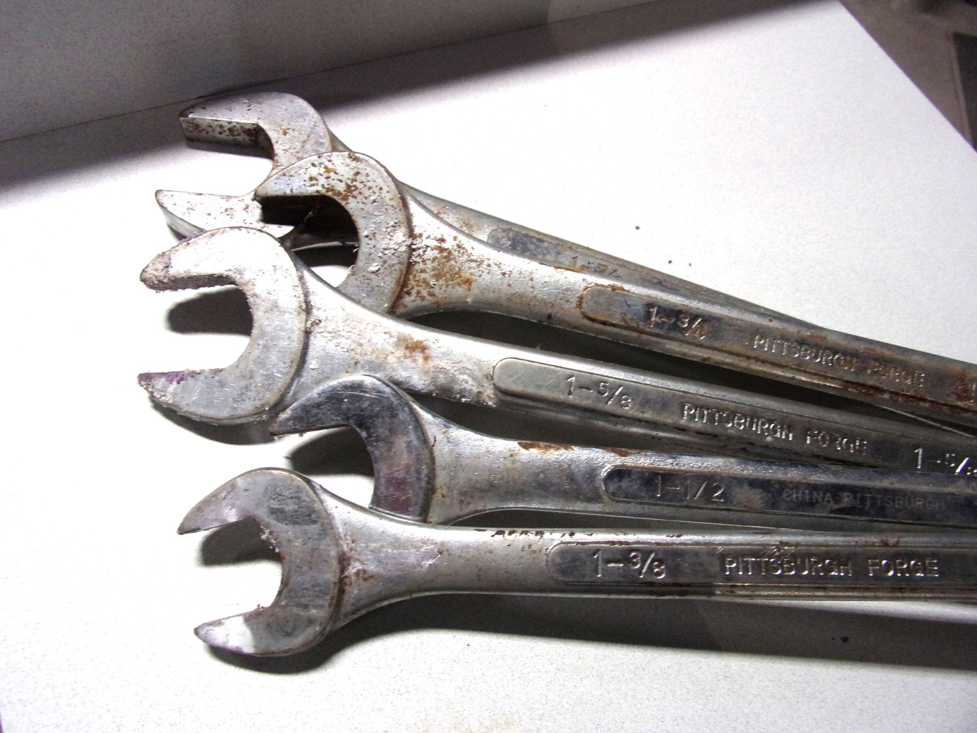 LOT OF LARGE OPEN END BOX END WRENCHES - Image 2 of 2