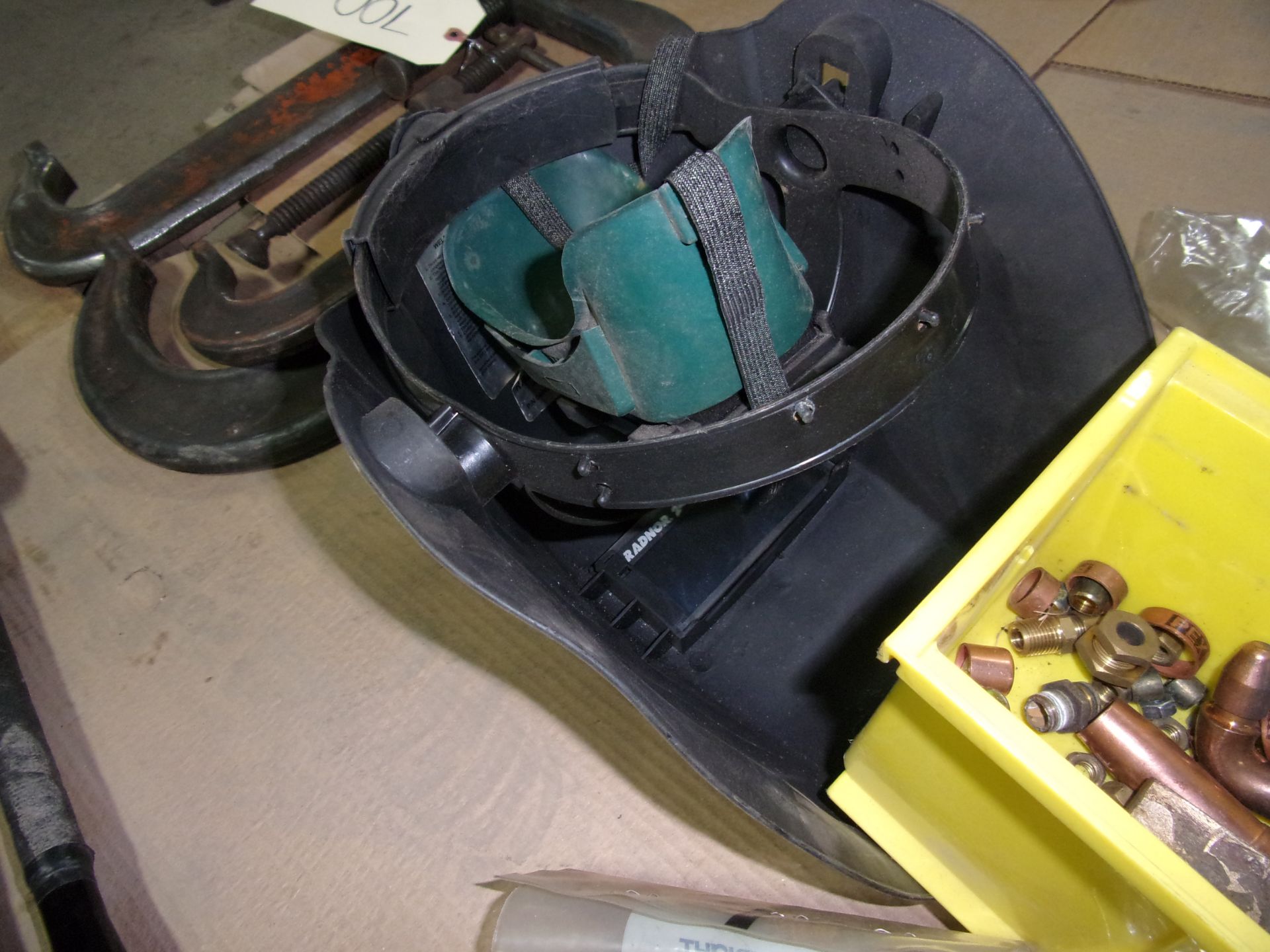 LOT OF WELDING AND CUTTING ACCESSORIES - Image 4 of 4