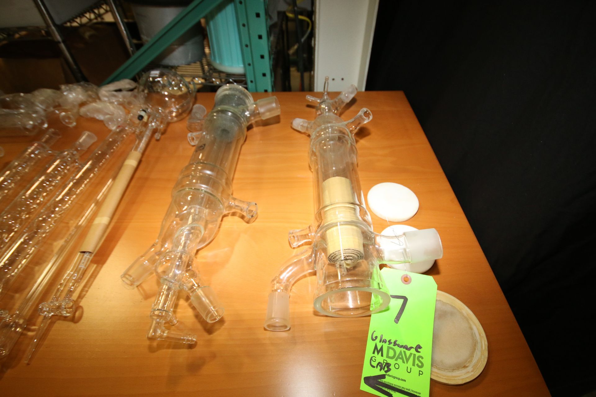 Assorted Lab Glassware Apparatus by Fisher, Ace, Gelman, Pope & Others includes 1000 ml, 500 ml - Image 2 of 3