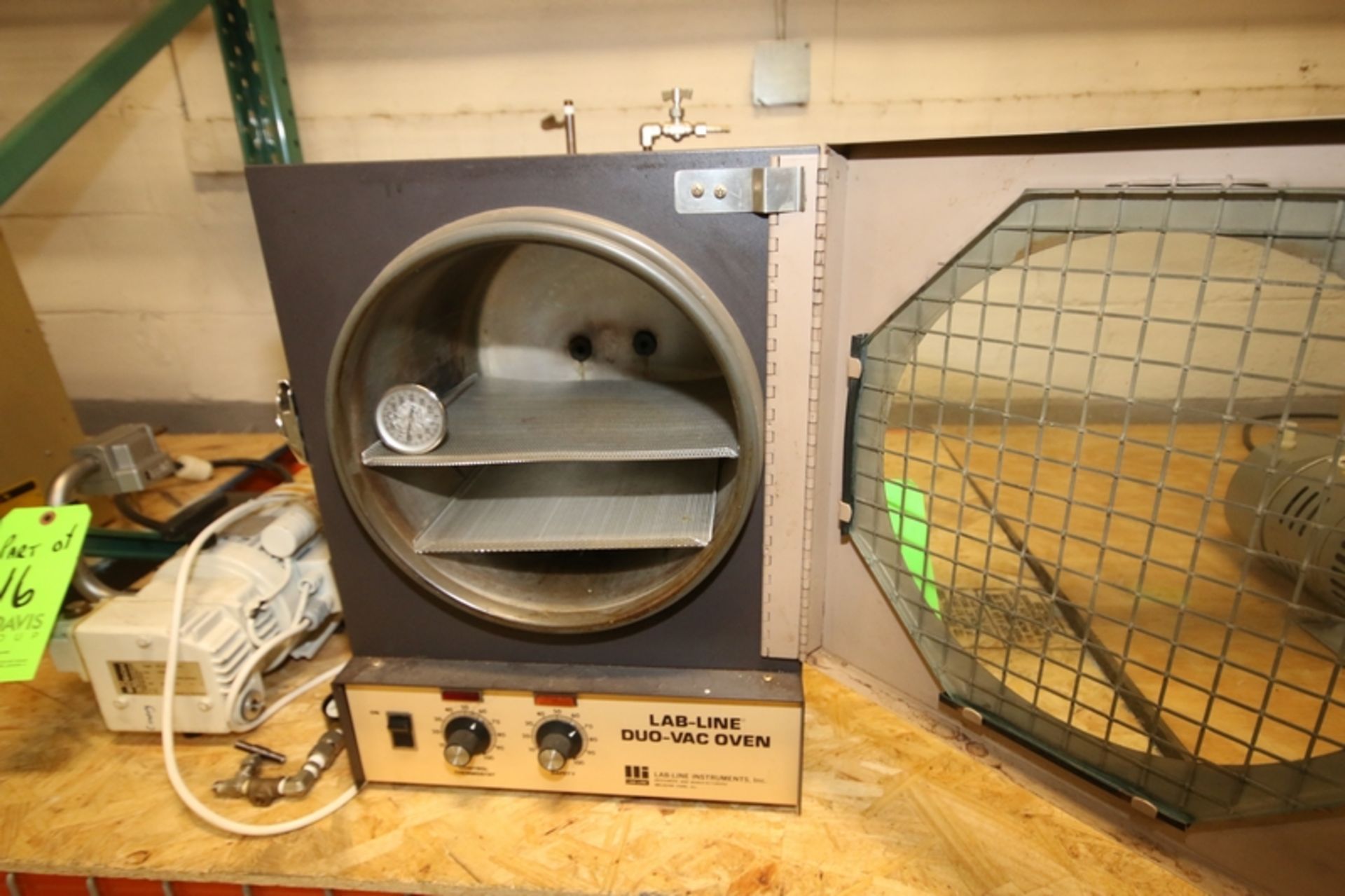 Lab-Line Duo-Vac Vacuum Oven, Model 3620ST, S/N 128-109 includes Busch Type RB004BIFS Vacuum Pump, - Image 2 of 2