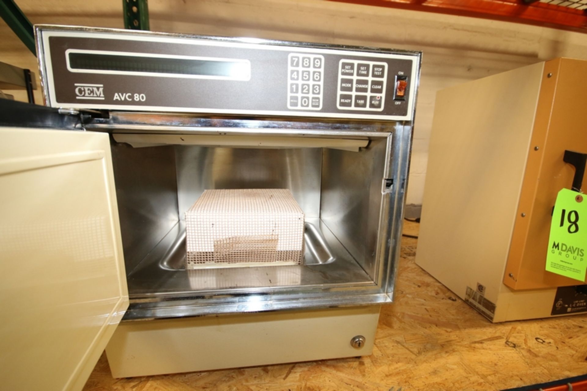 CEM Lab Microwave, Model AVC 80, S/N 3251 - Image 2 of 2