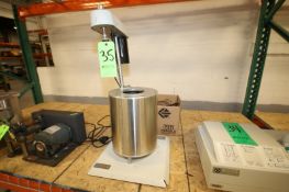 Paar Pressure Reac App 1000 ML Pressure Reactor, Model 4521, S/N 10333, 115 V with Mixer and Parr