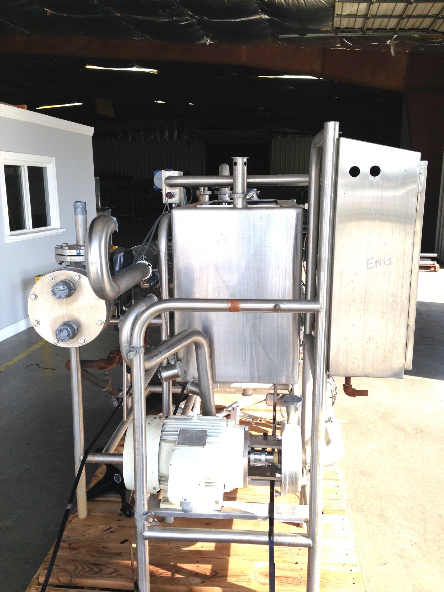 Ecolab Single Tank CIP System Model: 5400 Control and 3001 Skid Serial: 24101 Year: 2002Single Tank, - Image 3 of 11