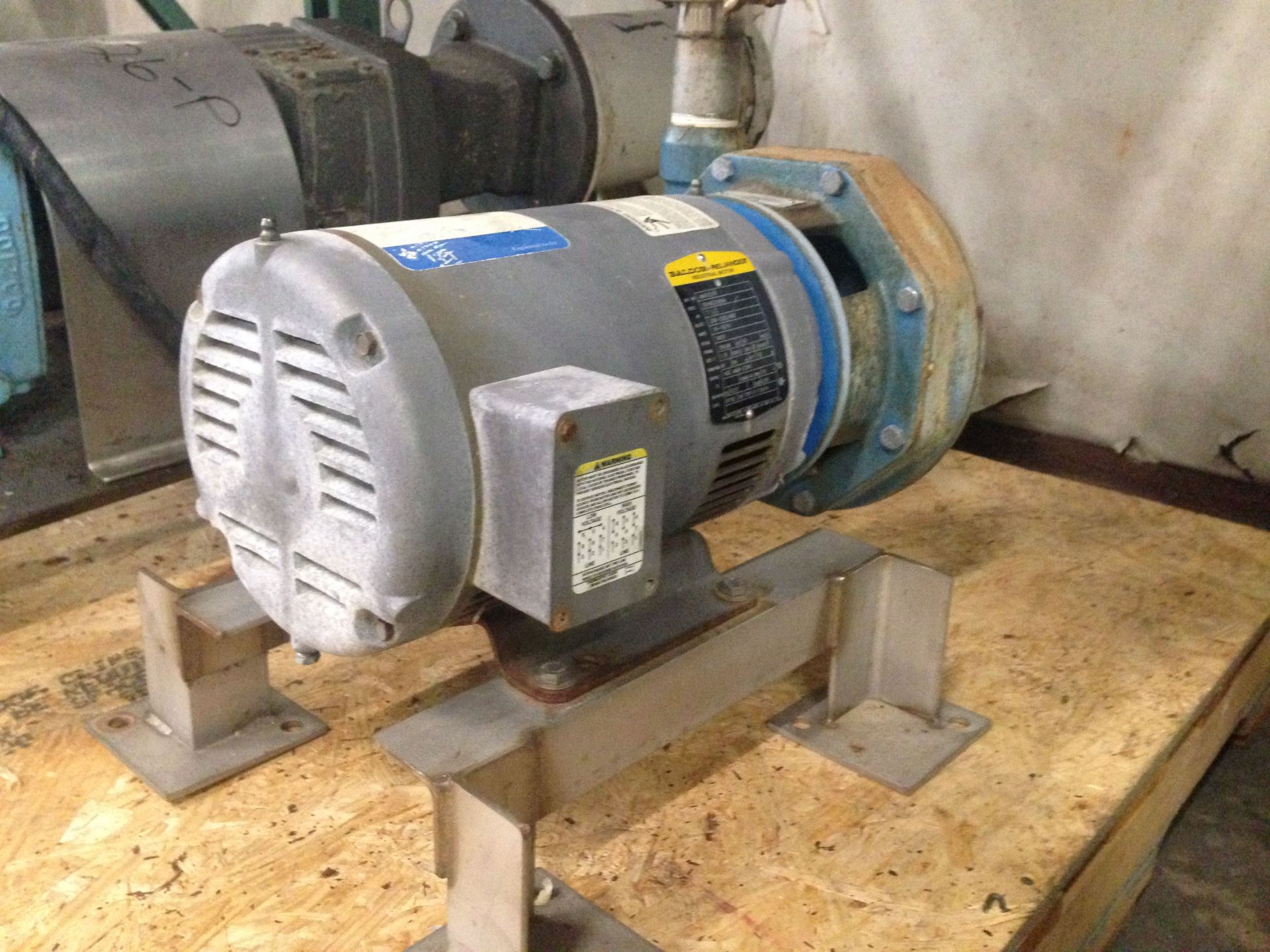 Goulds Pumps Centrifugal Pump 7.5 HP Model: 3656 Index: 5BF1K2HO Size: 1 1/2X2 (Located in NC) ***