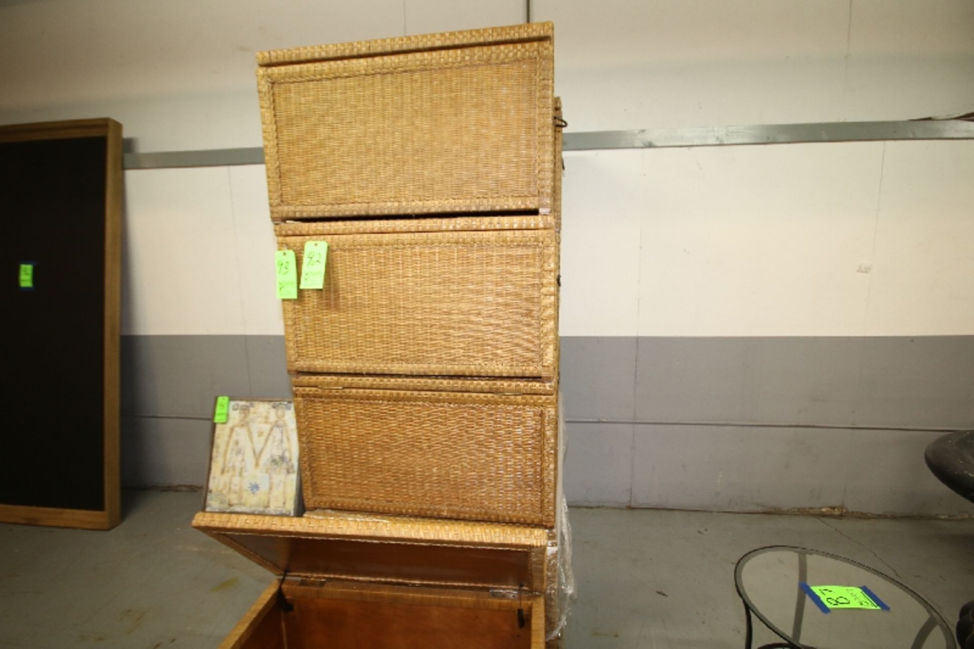 Woodline 36" L x 20" W x 20" D Large Wicker Storage Trunks - Image 2 of 2