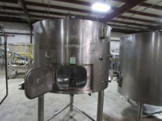 Approx 700 gallon food grade stainless steel jacketed tank in great condition. Inside diameter is