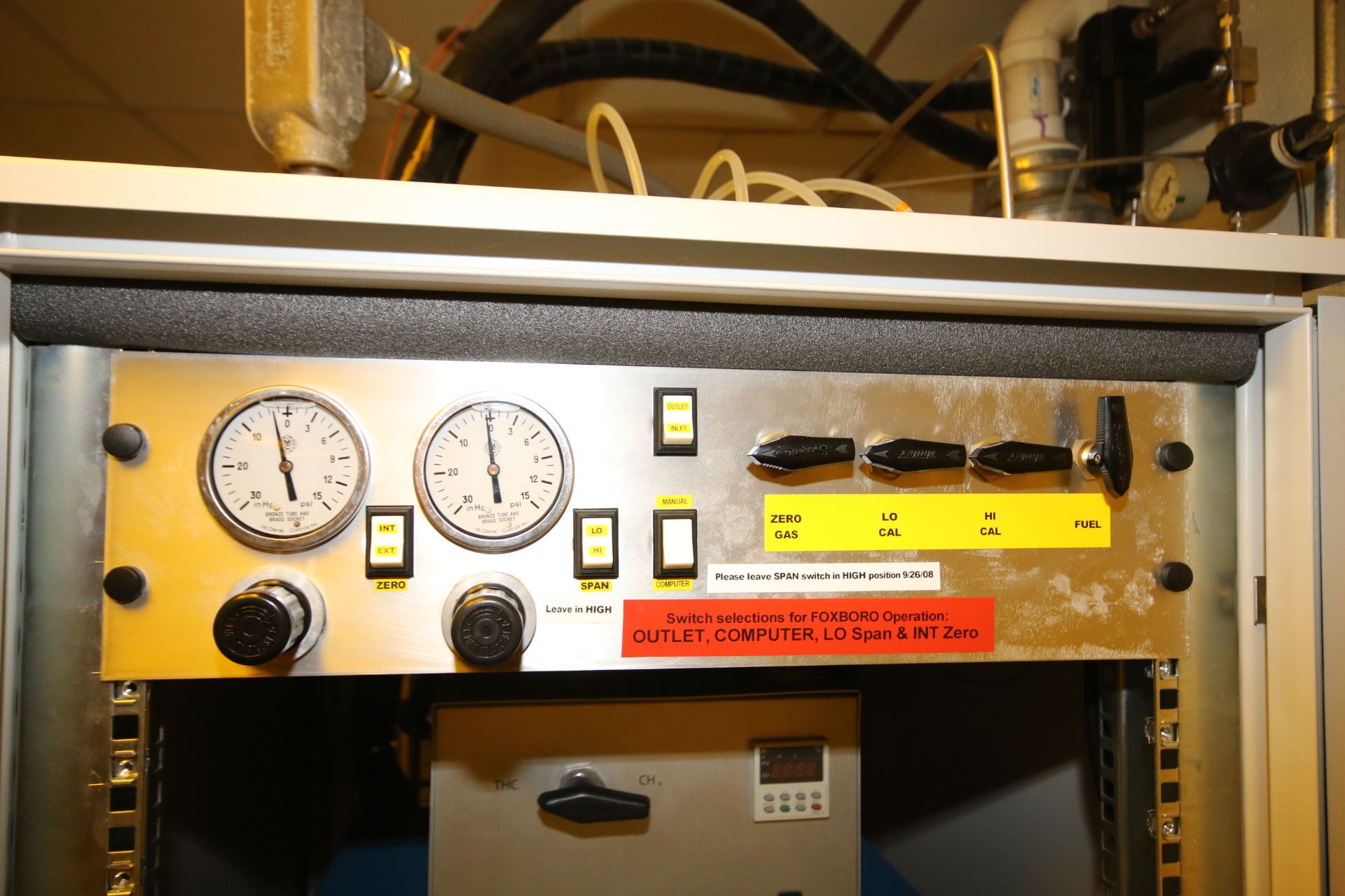 Dryer Oxidizer Emission Safety Analyzer Control Cabinet with Signal Instruments 320 Cutter and (2) - Image 3 of 6