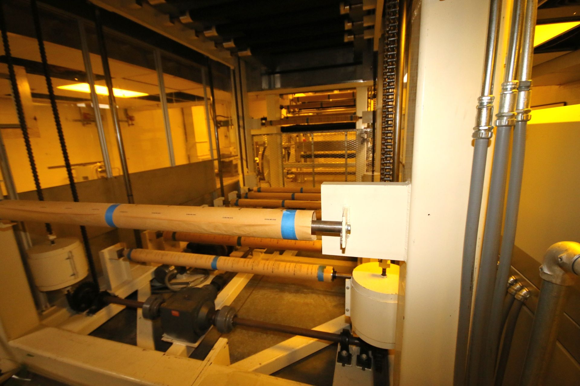 “W” Aprox. 13 ft. 4” L Accumulator with 66” W Rolls, Drive Motors, Idlers, Plexiglass Enclosure, - Image 5 of 6