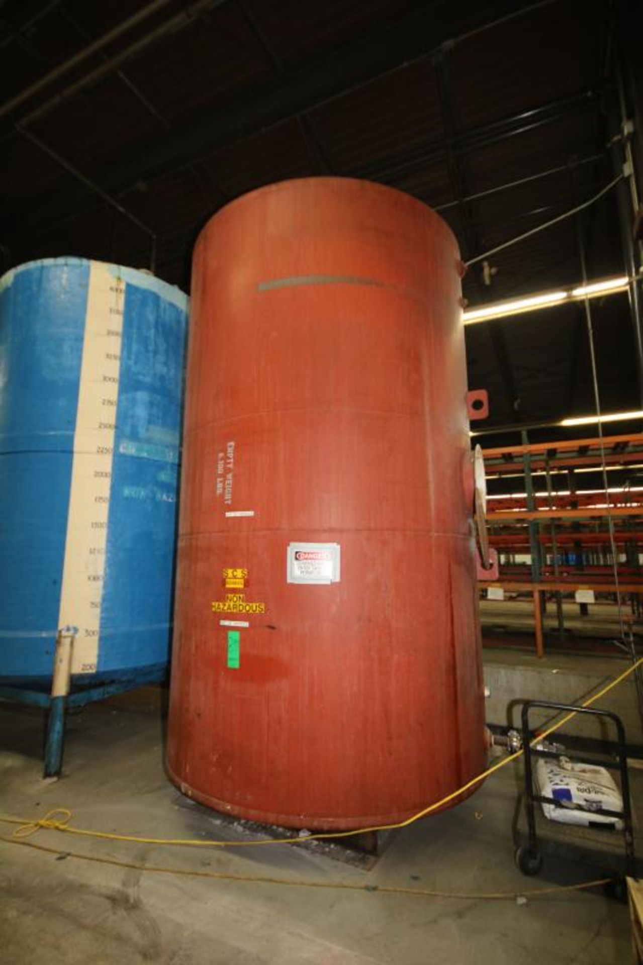 Aprox. 6,100 Gal. Vertical Poly Storage Tank, LOCATED IN BRIDGEVIEW, IL ***Removal: Items must be - Image 2 of 2