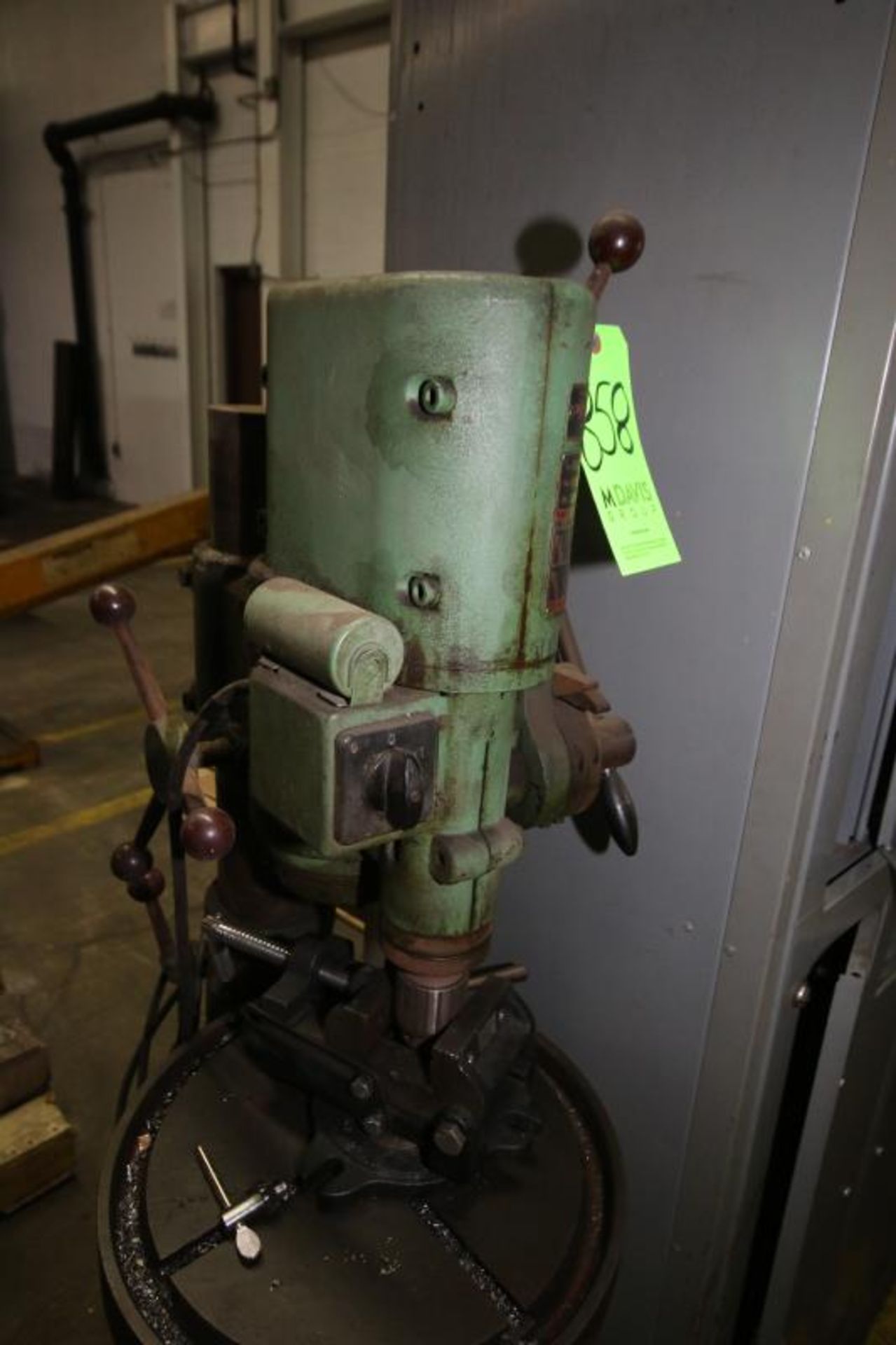 Strands Drill Press, Type RS.25, S/N 5909, 110/220 Volt, Includes Vise, LOCATED IN BRIDGEVIEW, - Image 2 of 3