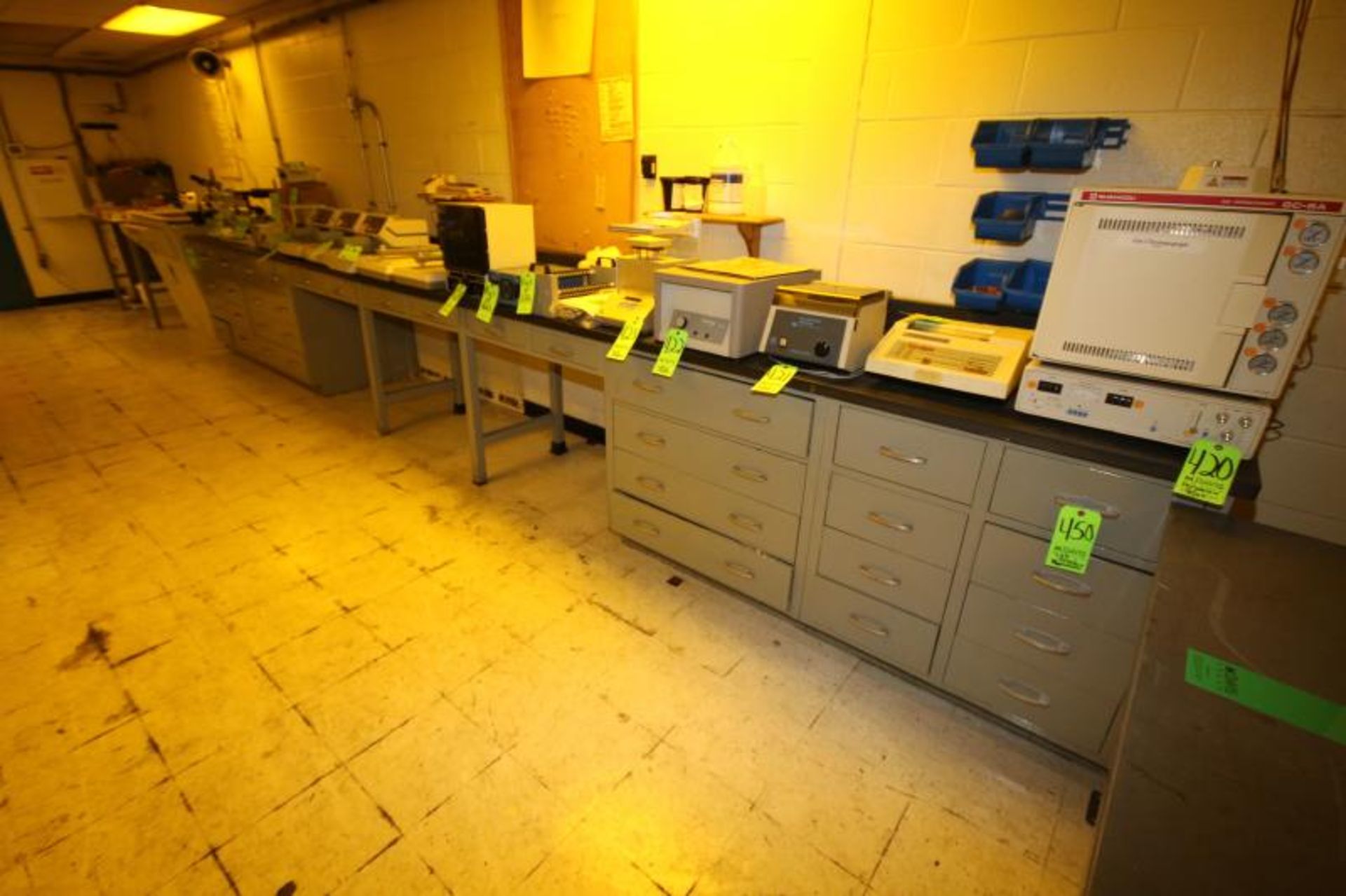 Lab Counter, 21' L x 30" W, with Storage Drawers and Bottom Storage - Image 2 of 2