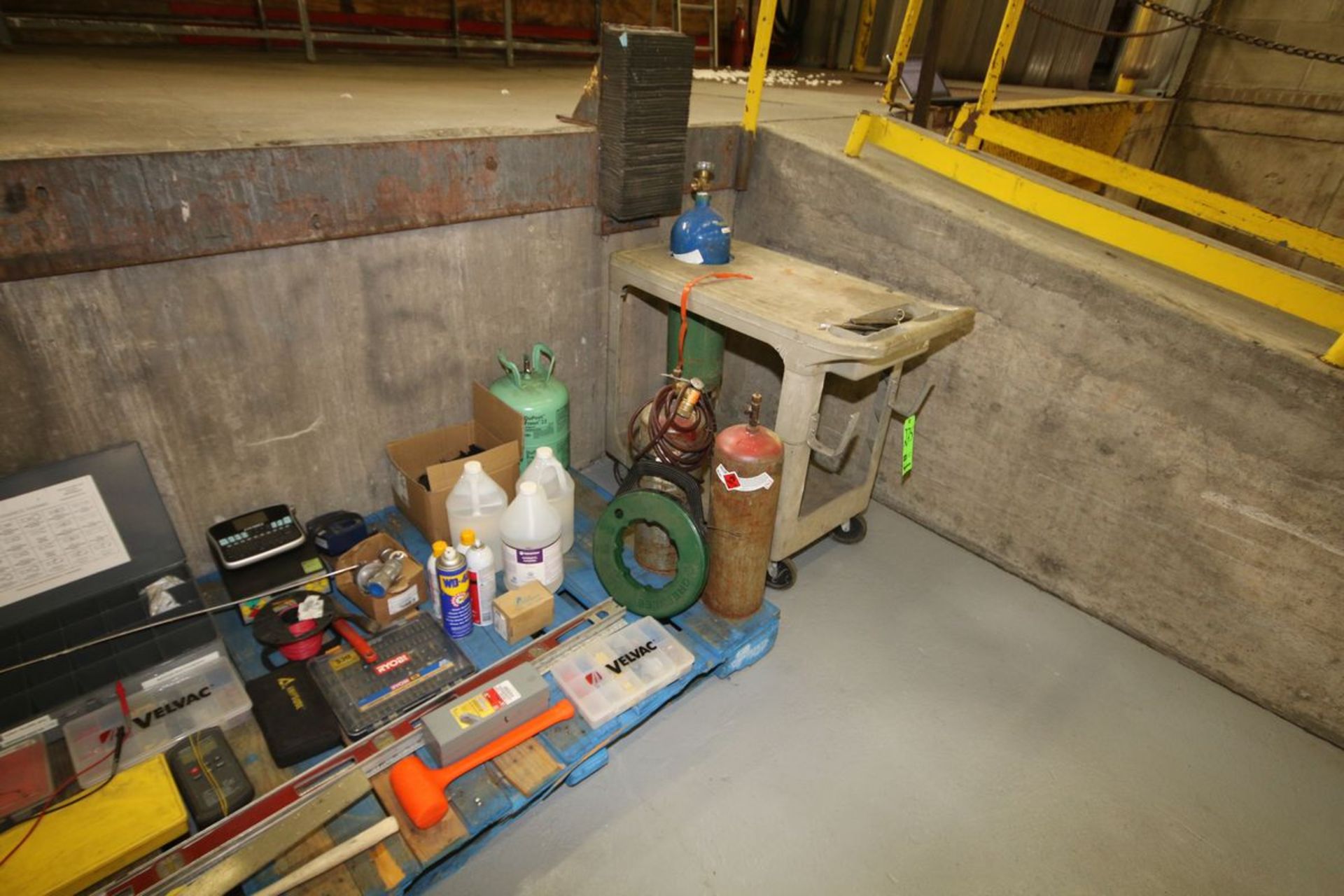 Lot of Assorted Shop Equipment, Includes Cylinders, Electrical Hardware, Nuts and Bolts, Chain, - Image 3 of 3