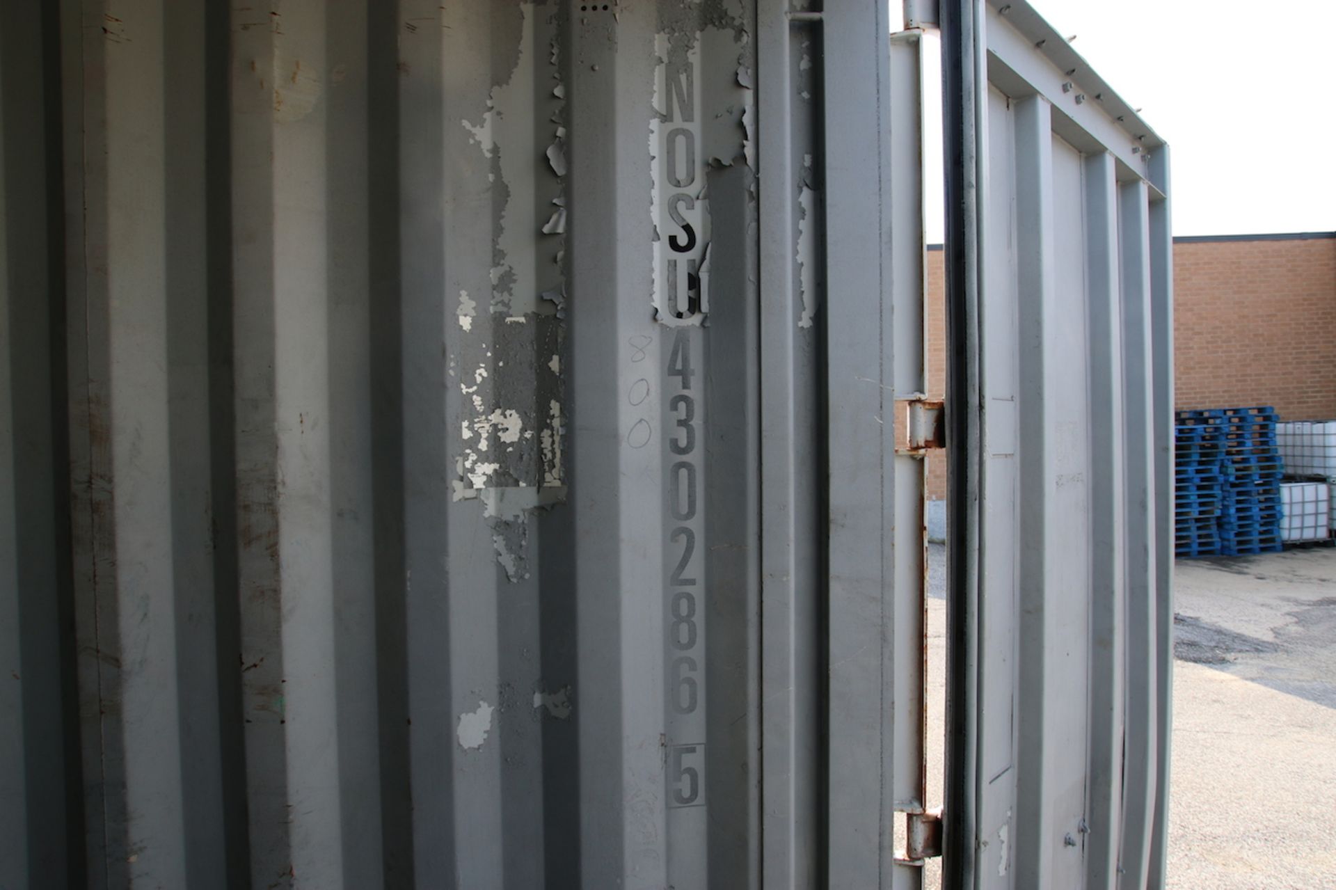 International Cargo Shipping Container, Dims.: 38'5" L x 8' W x 7'10" H - Image 4 of 5