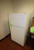 Frigidaire Double Door Refridgerator/Freezer, White in Color