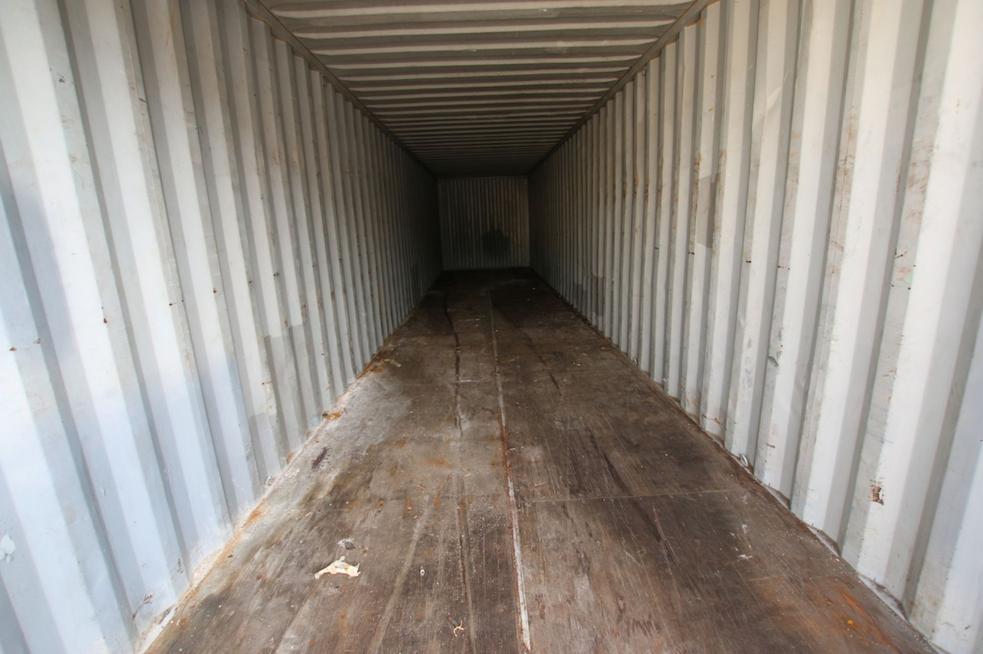 International Cargo Shipping Container, Dims.: 38'5" L x 8' W x 7'10" H - Image 3 of 5