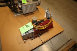 Sargent - Welch Direct Torr Vacuum Pump, Model 8805, S/N 4525 with GE 1/3 hp Motor, 1725 RPM, 115/