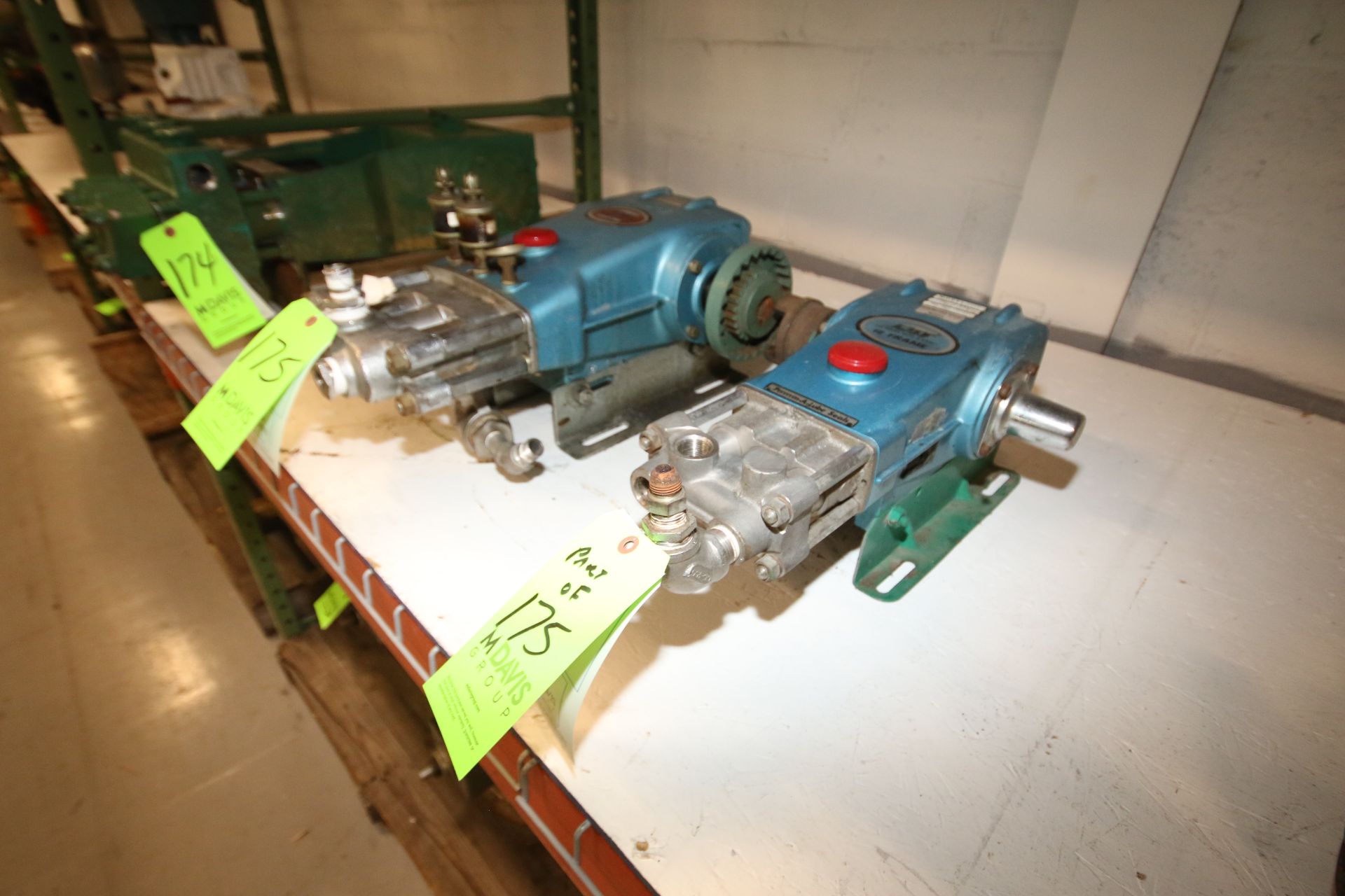 CAT Pump Heads, Model 02520, S/N 81198 and Model 0622 - (1) with 25.9 GPM and 700 psi Max. - Image 2 of 2