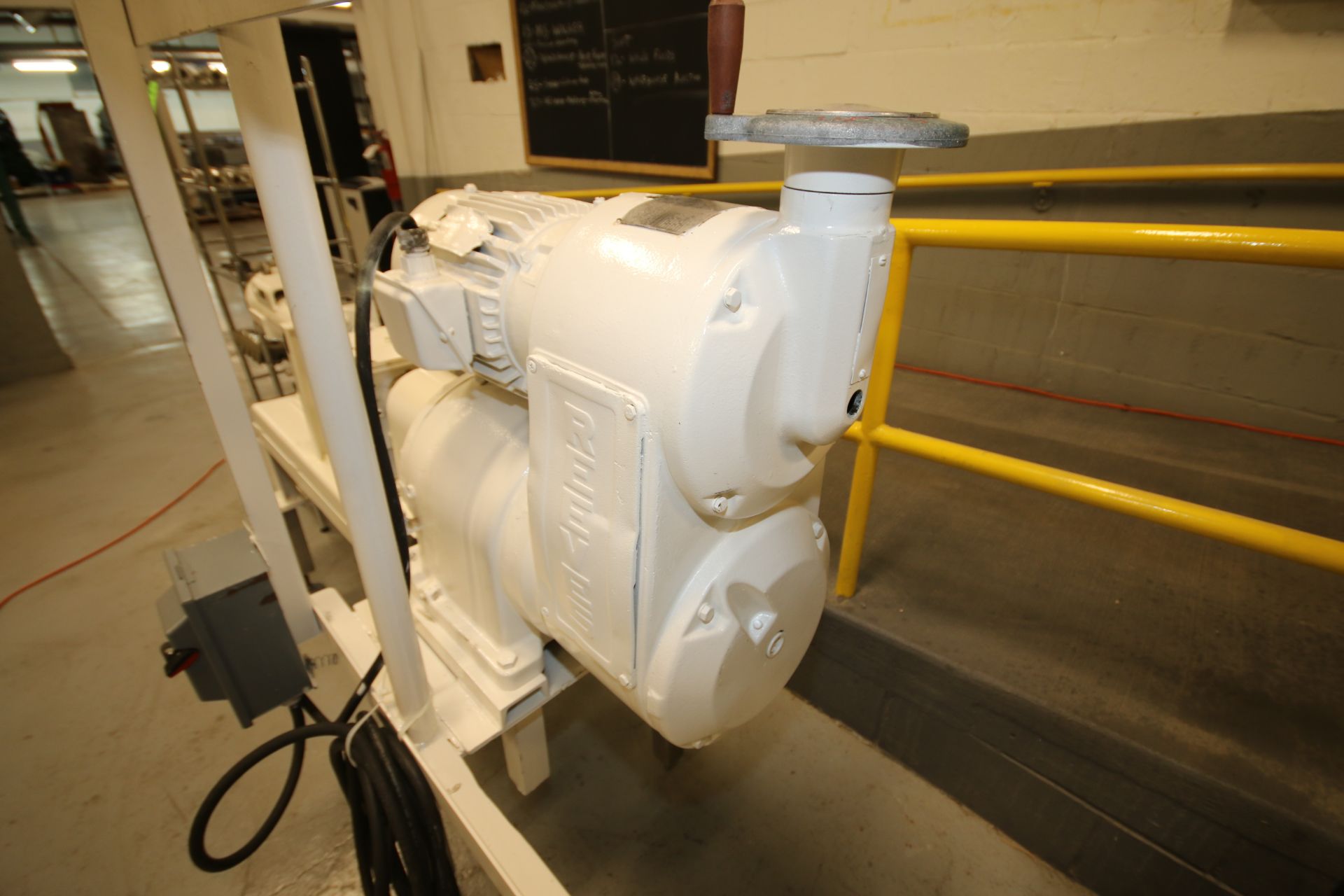 Reco Type Extruder with Dual S/S Auger, Reeves Variable Speed Drive, Aprox. 7-1/2 hp Motor, Gear - Image 4 of 6