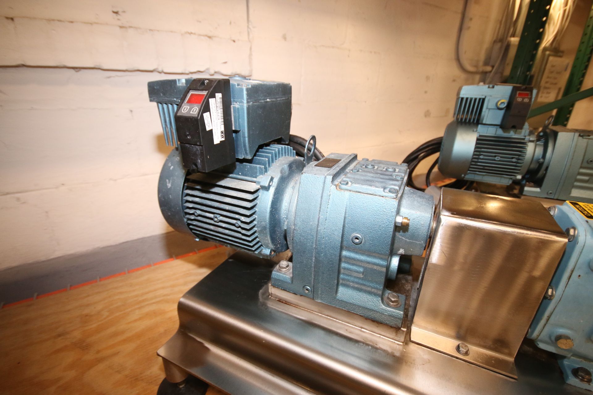 Waukesha-Cherry Burrell 2 hp Positive Displacement Pump, Model 006, S/N 301669-02 with 1-1/2" - Image 3 of 3