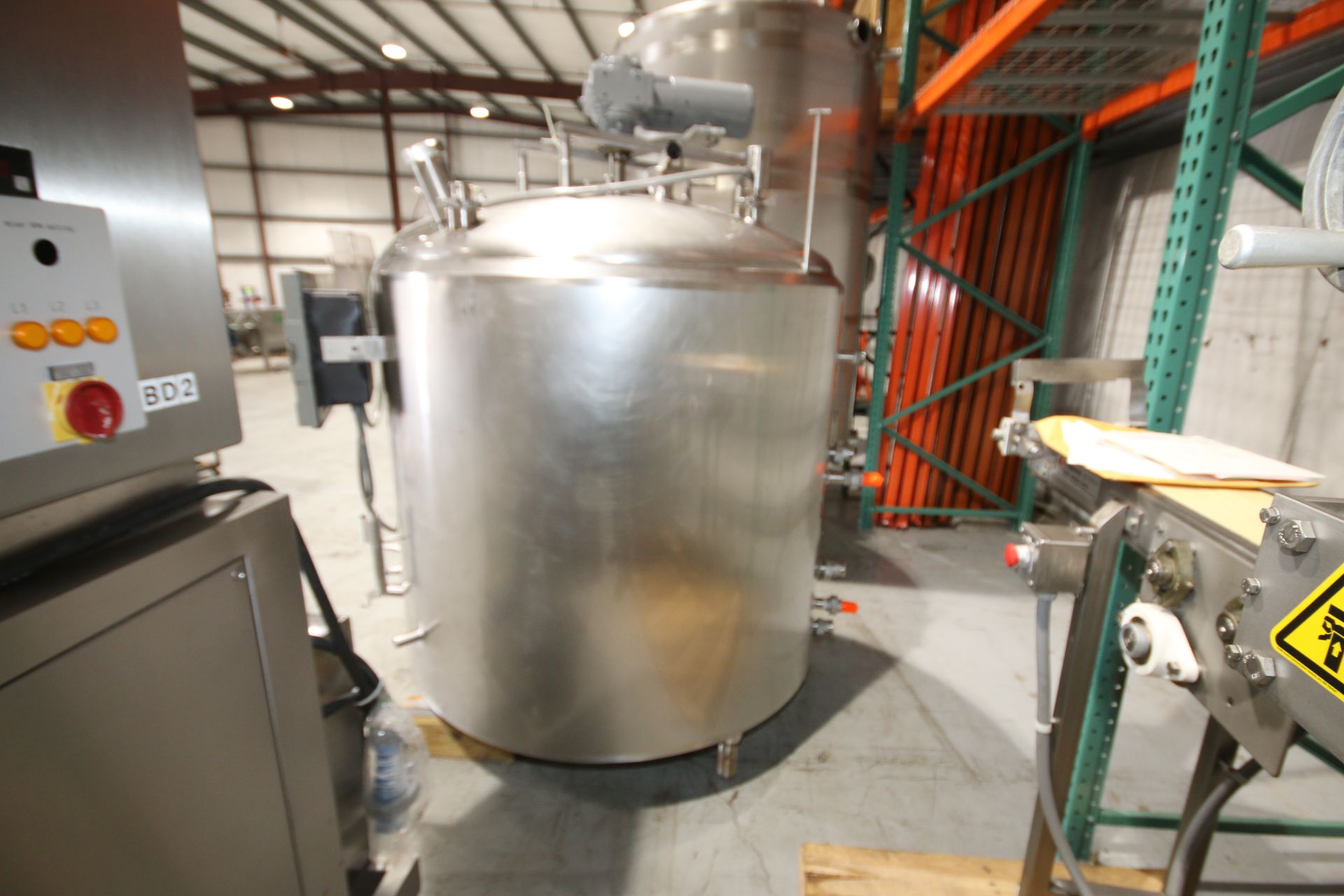 500 Gal. Dome-Top Sloped-Bottom Jacketed Processing Tank, Equipped with Top-Mount Two-Blade Wide - Image 6 of 11