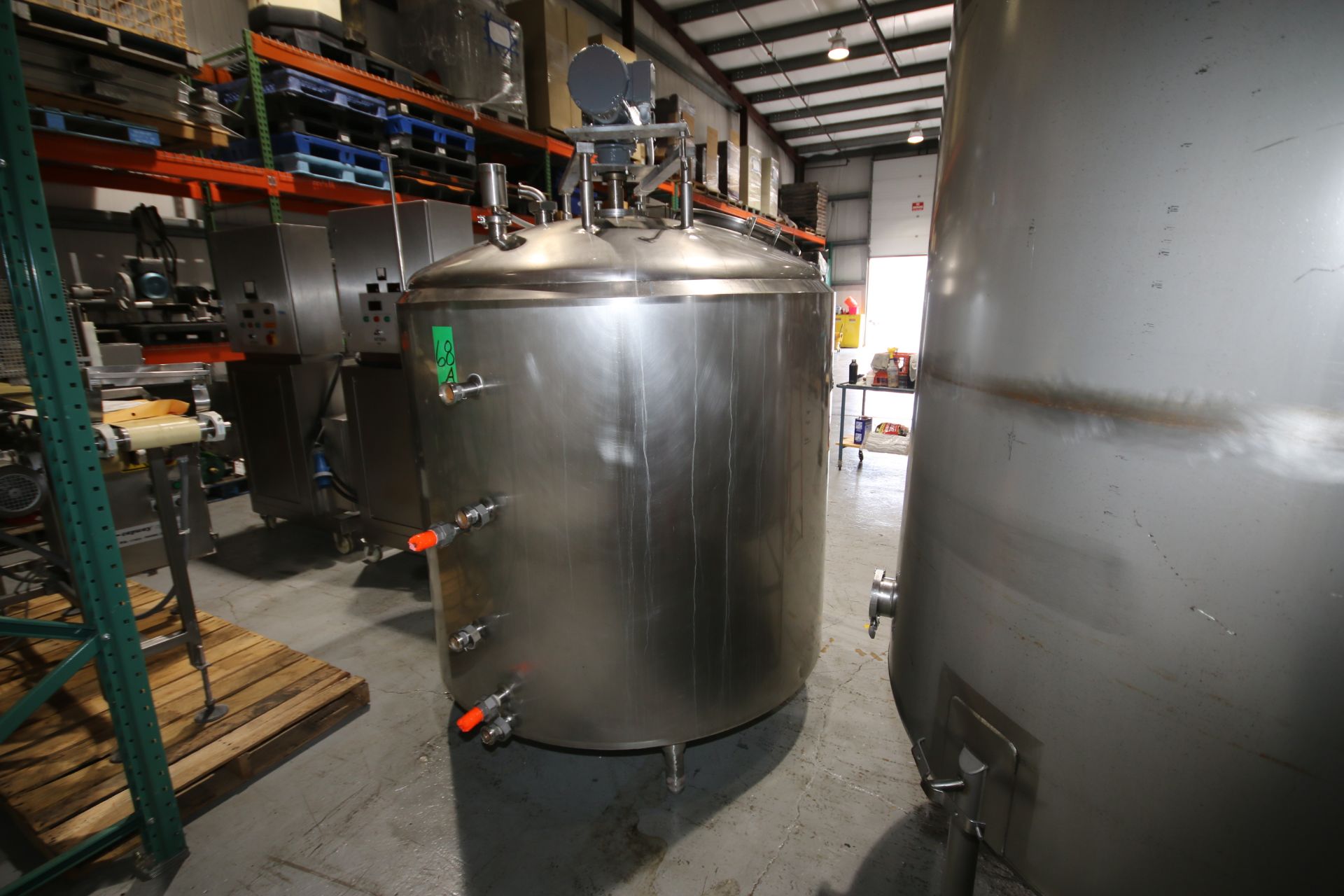 500 Gal. Dome-Top Sloped-Bottom Jacketed Processing Tank, Equipped with Top-Mount Two-Blade Wide - Image 4 of 11