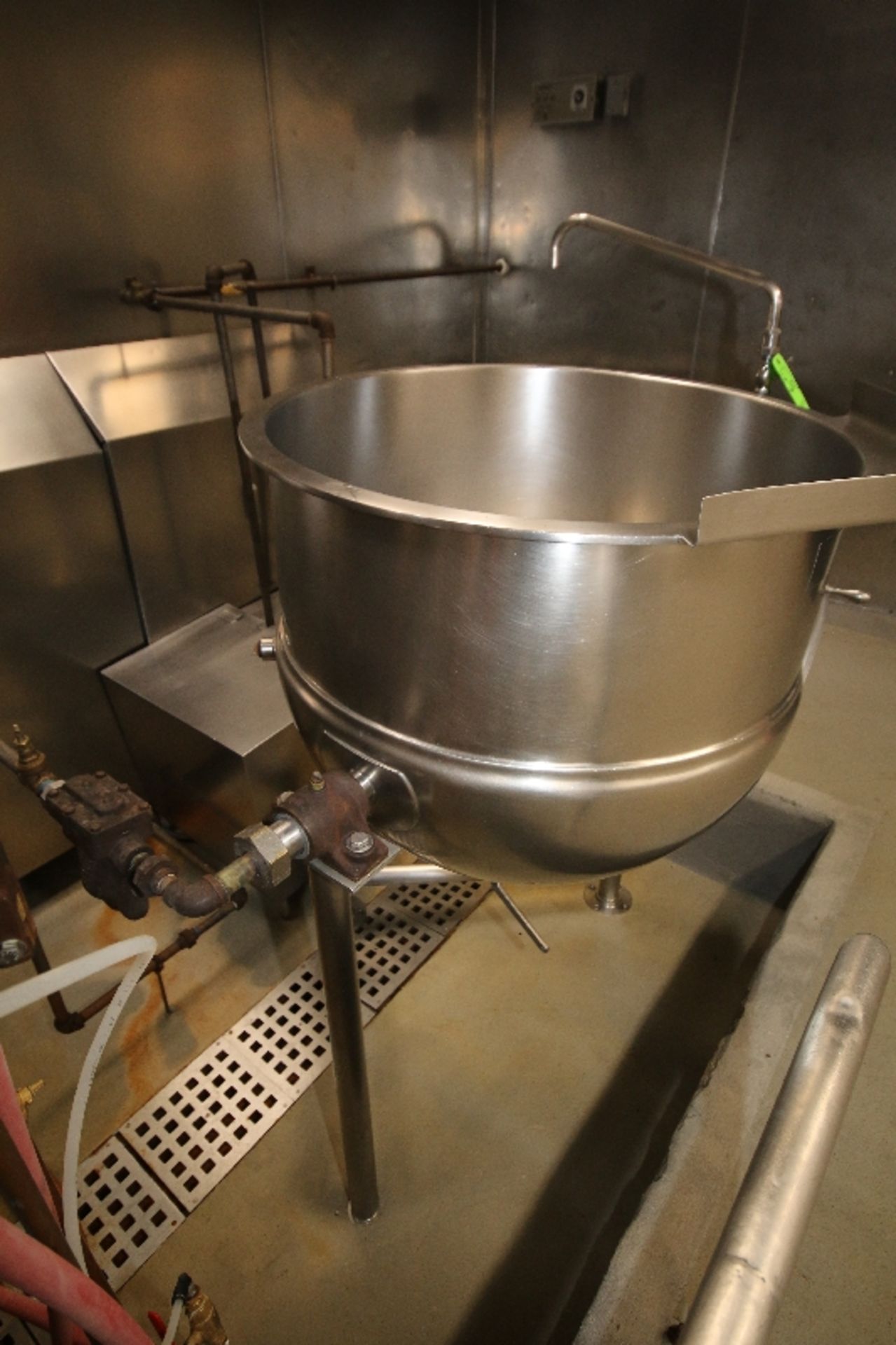 Groen 100 Gal. S/S Kettle, M/N DN-100, S/N 07321-1, Max. W.P. 100 PSI @ 338 F, -20 F @ 100 PSI (Soup - Image 2 of 3